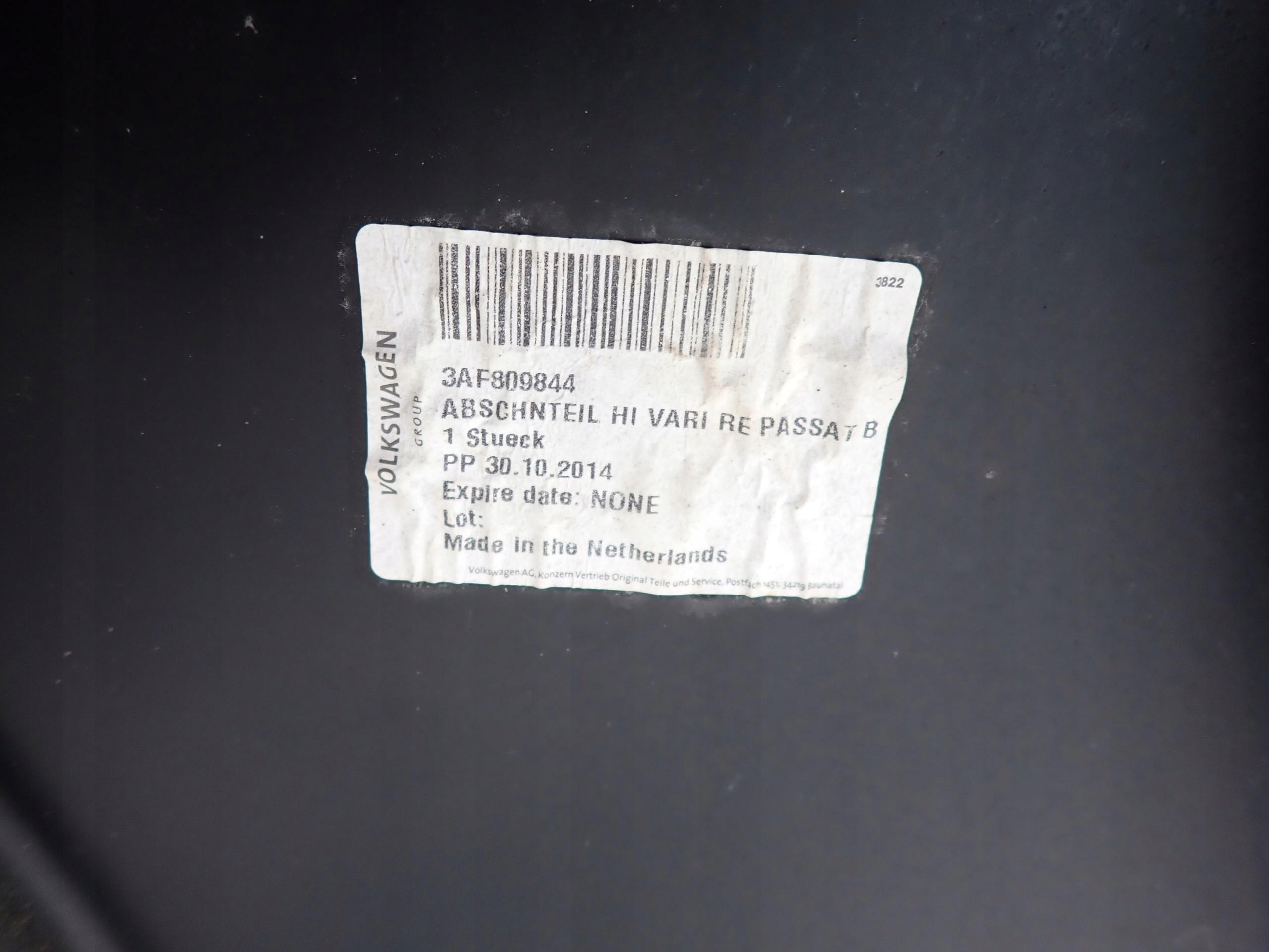 VW PASSAT B7 10-14 KOMBI parafango Destra posteriore posteriore