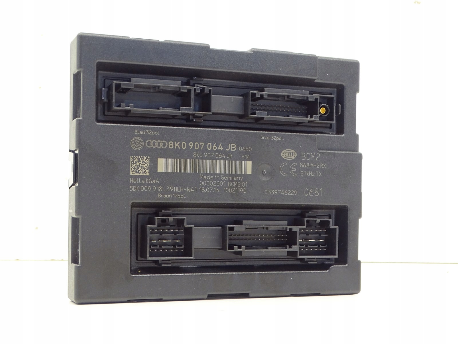 module computer control unit KOMFORTU AUDI A5 8T LIFT 8K0907064JB