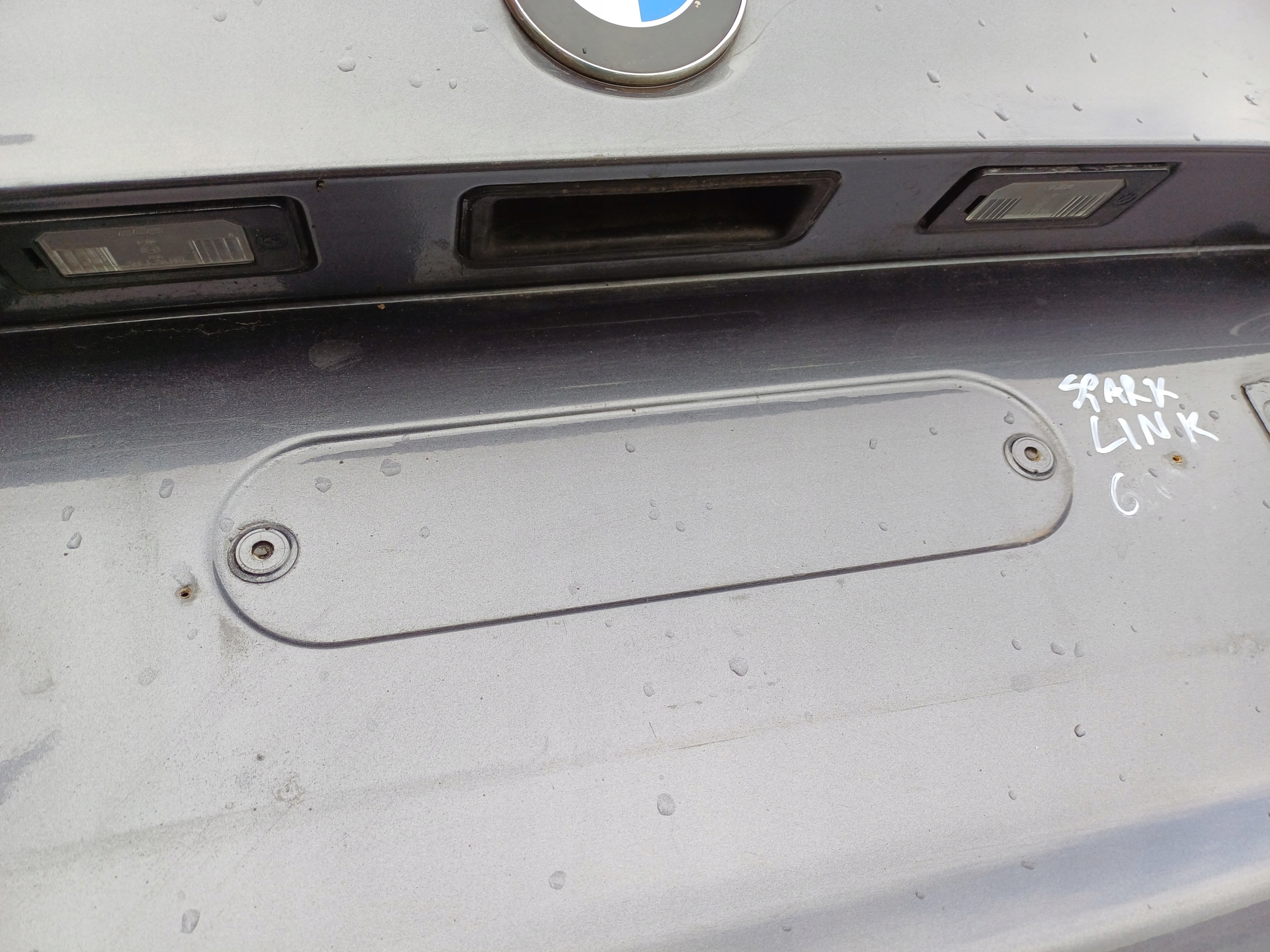BMW E90 kapota kufru SPARKLIN GREY