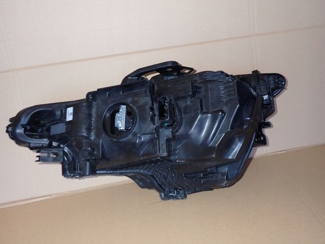 VOLVO POLESTAR II reflektor right light right 31698071