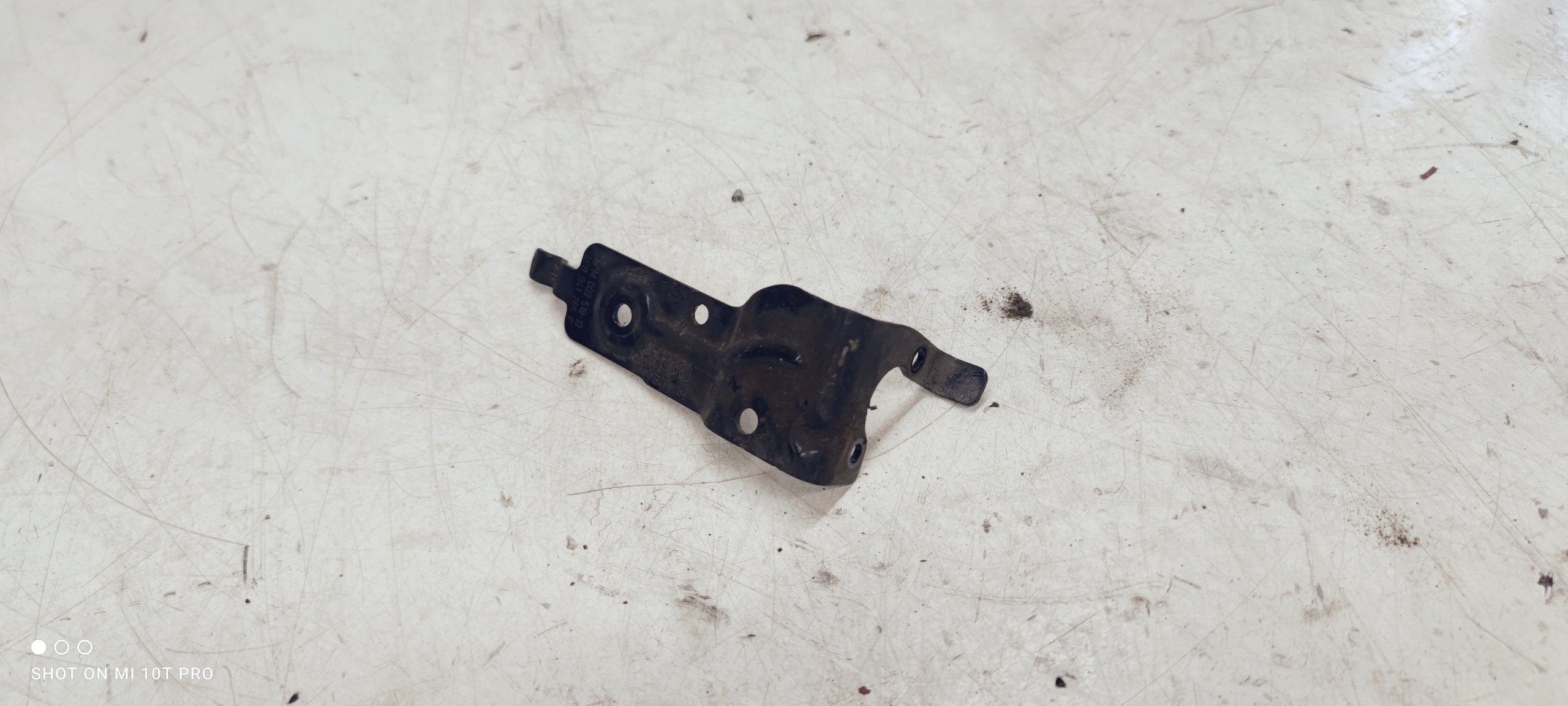 SUPPORT PLAQUE CAPTEUR XENON AUDI A6 C6 4F0941285F