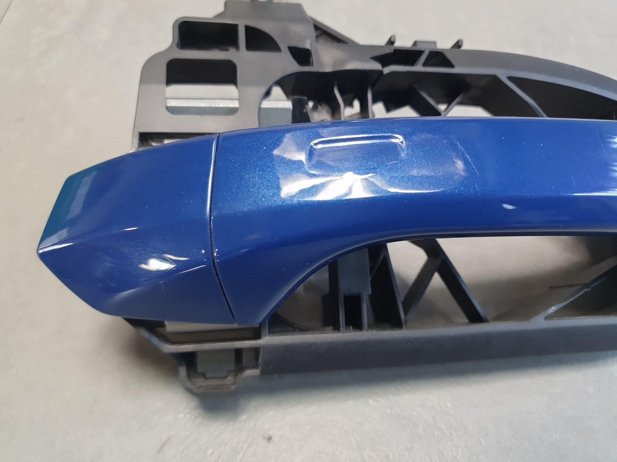 Audi SQ6 e-tron exterior handle door left front lx5f 4M8837205B