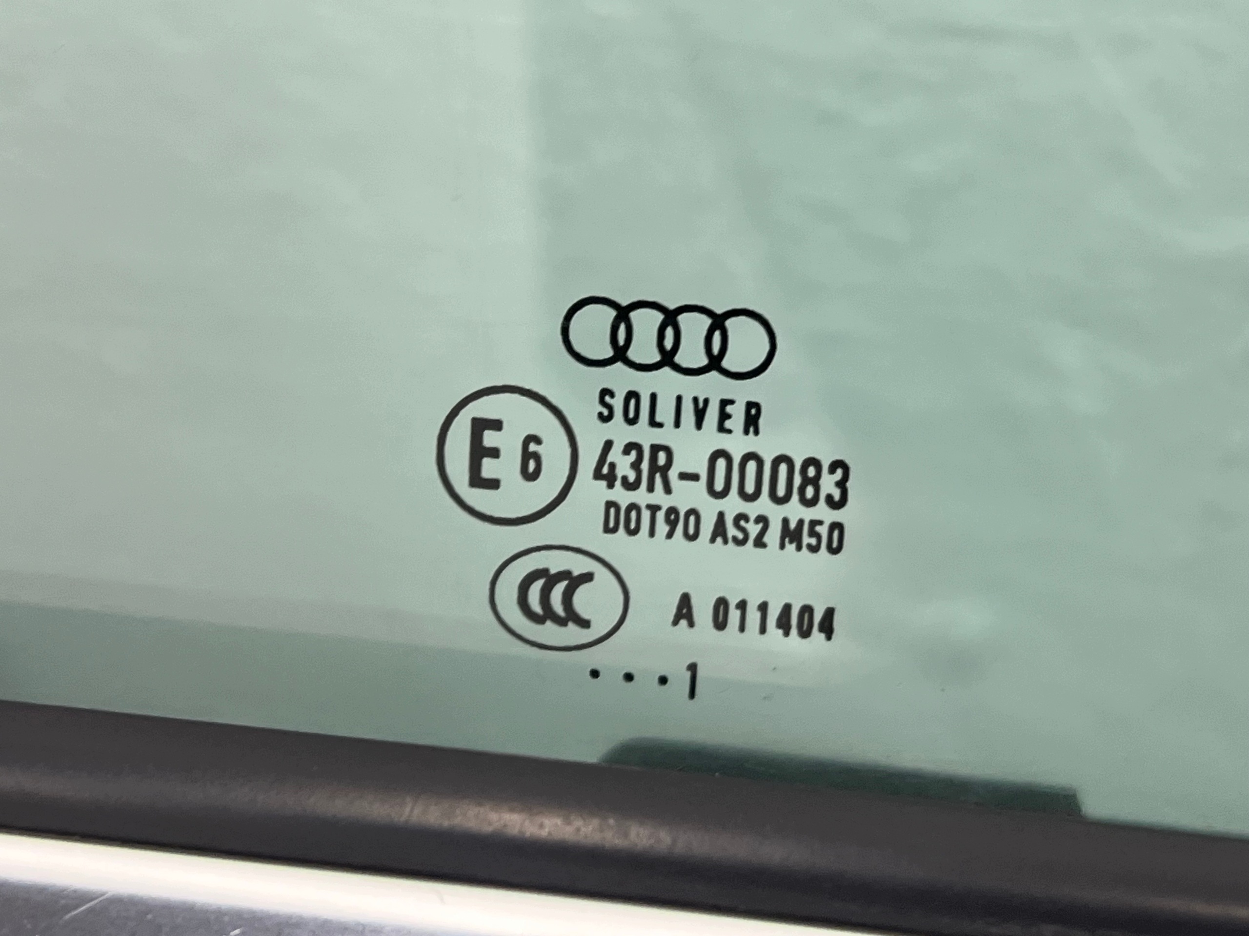 AUDI A7 C7 4G8 door right right front colour: LX7U nice complete EUROPA