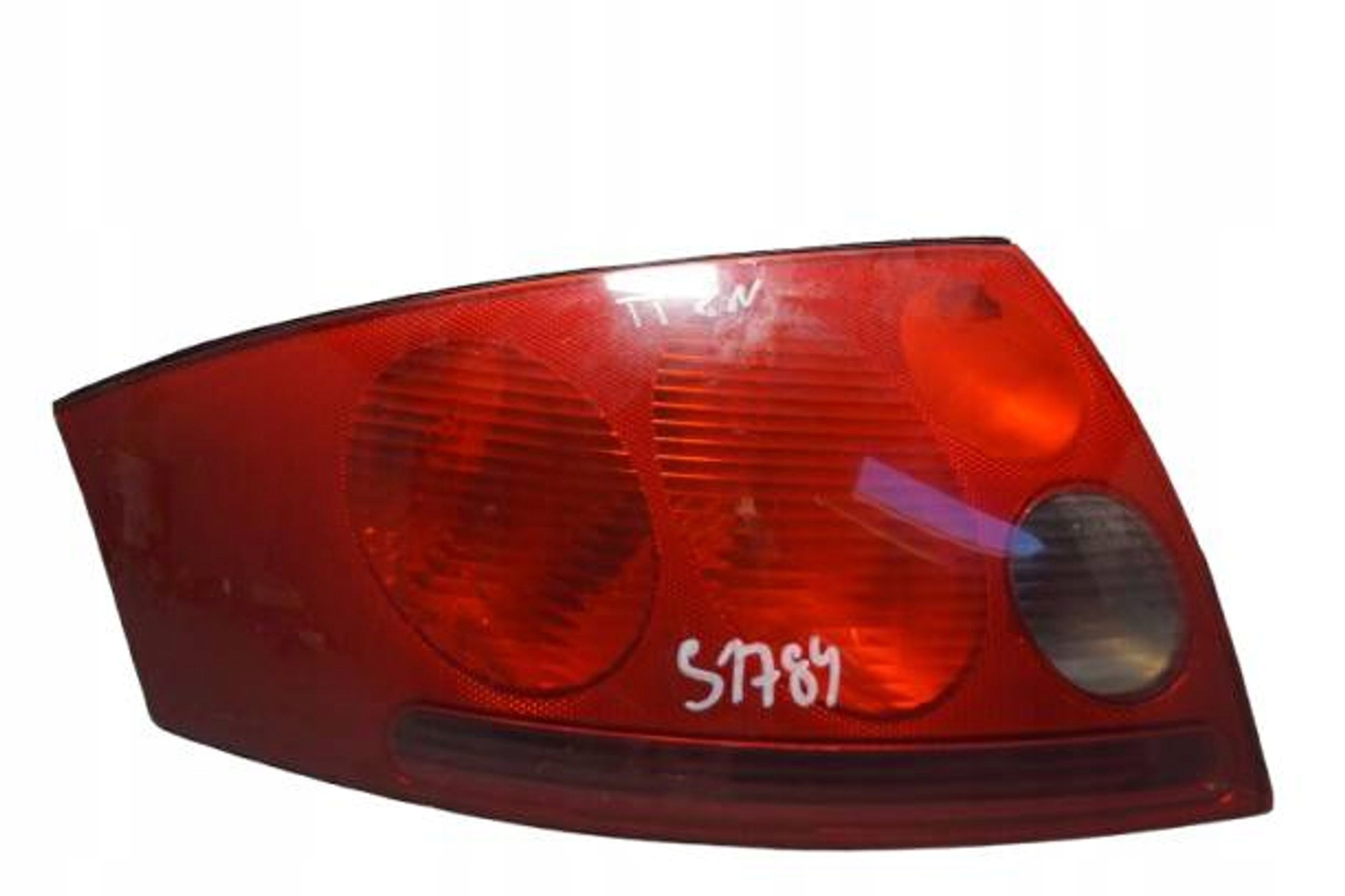 AUDI TT 8N LAMPA LEWY TYŁ (S1784)