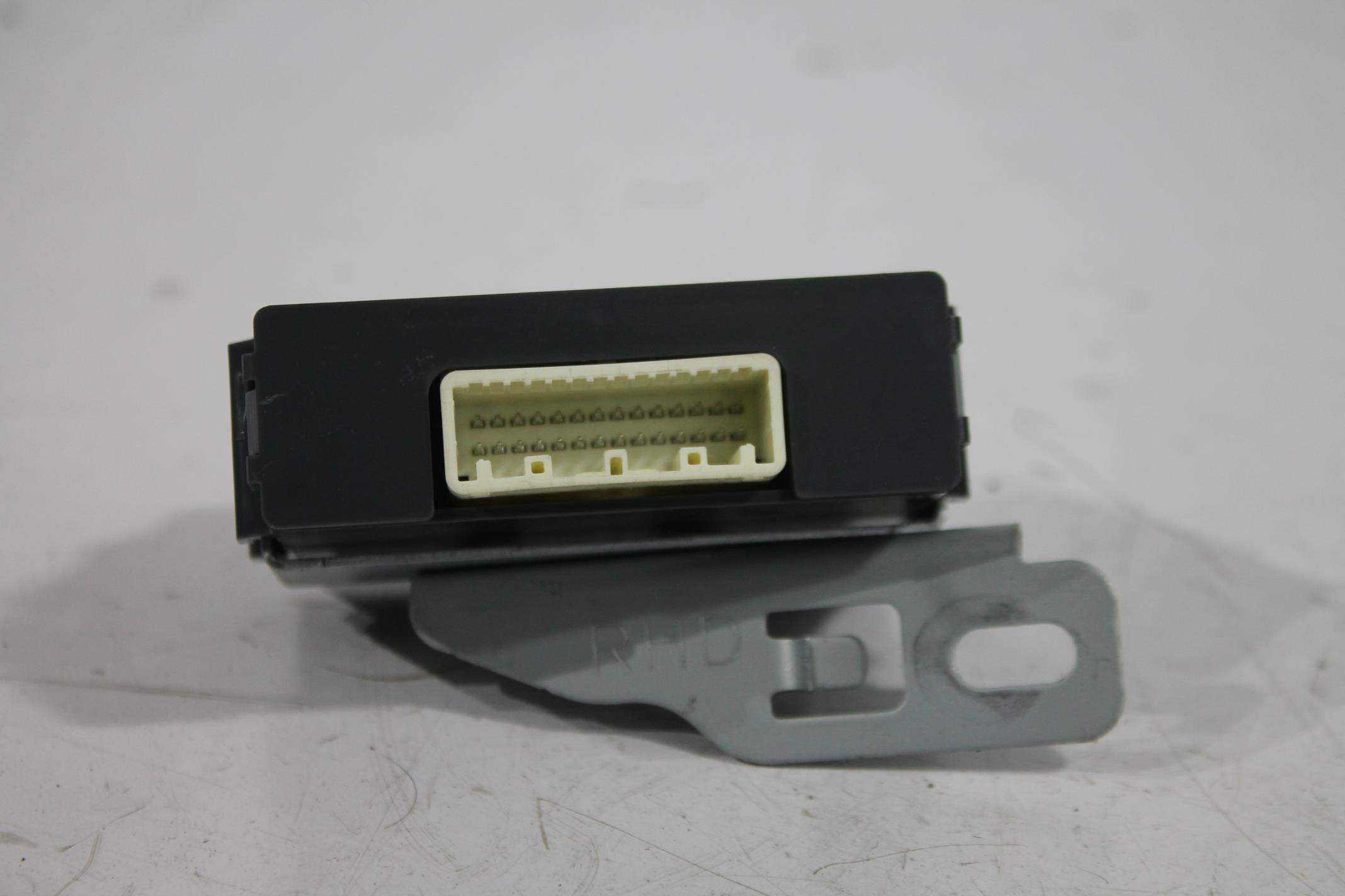 module control unit PDC GJF1-67UU0 MAZDA 6 GJ 12
