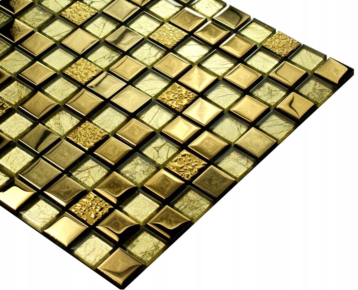 Mozaika szklana złota błyszcząca, płytka GOLD Typ mozaika