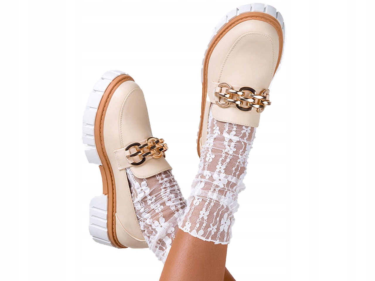 MOKASYNY PÓŁBUTY NA PLATFORMIE Z ŁAŃCUCHEM 41