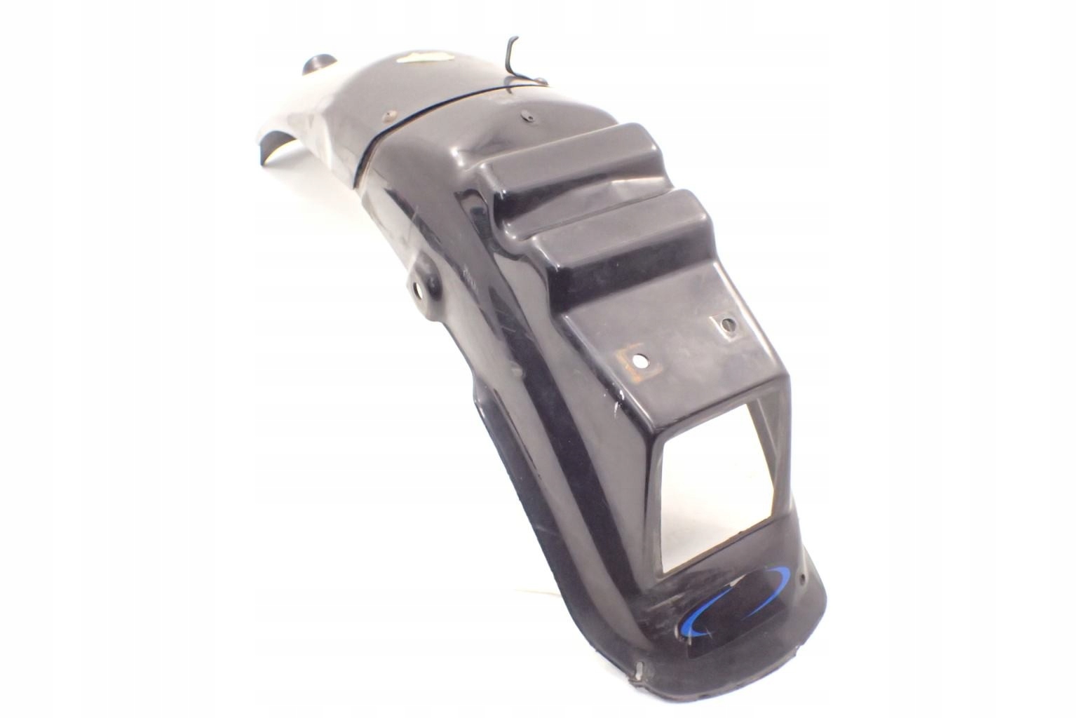 100112 - Suzuki DR 600 заднє крило колісна арка