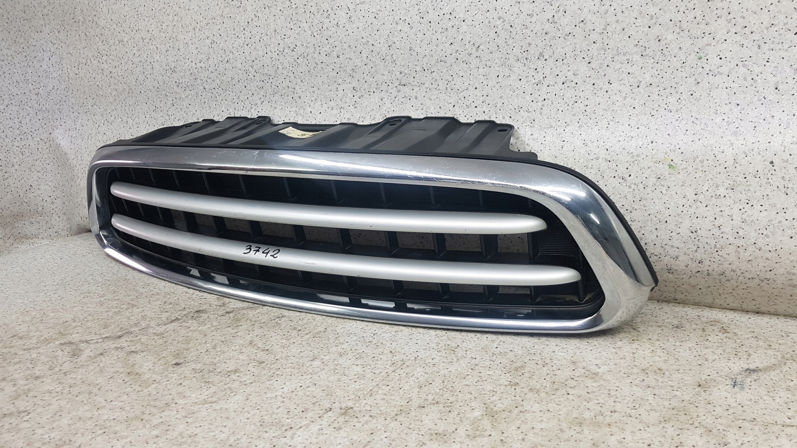 MINI COUNTRYMAN R60 front PREKLADgrill bumper front 3742
