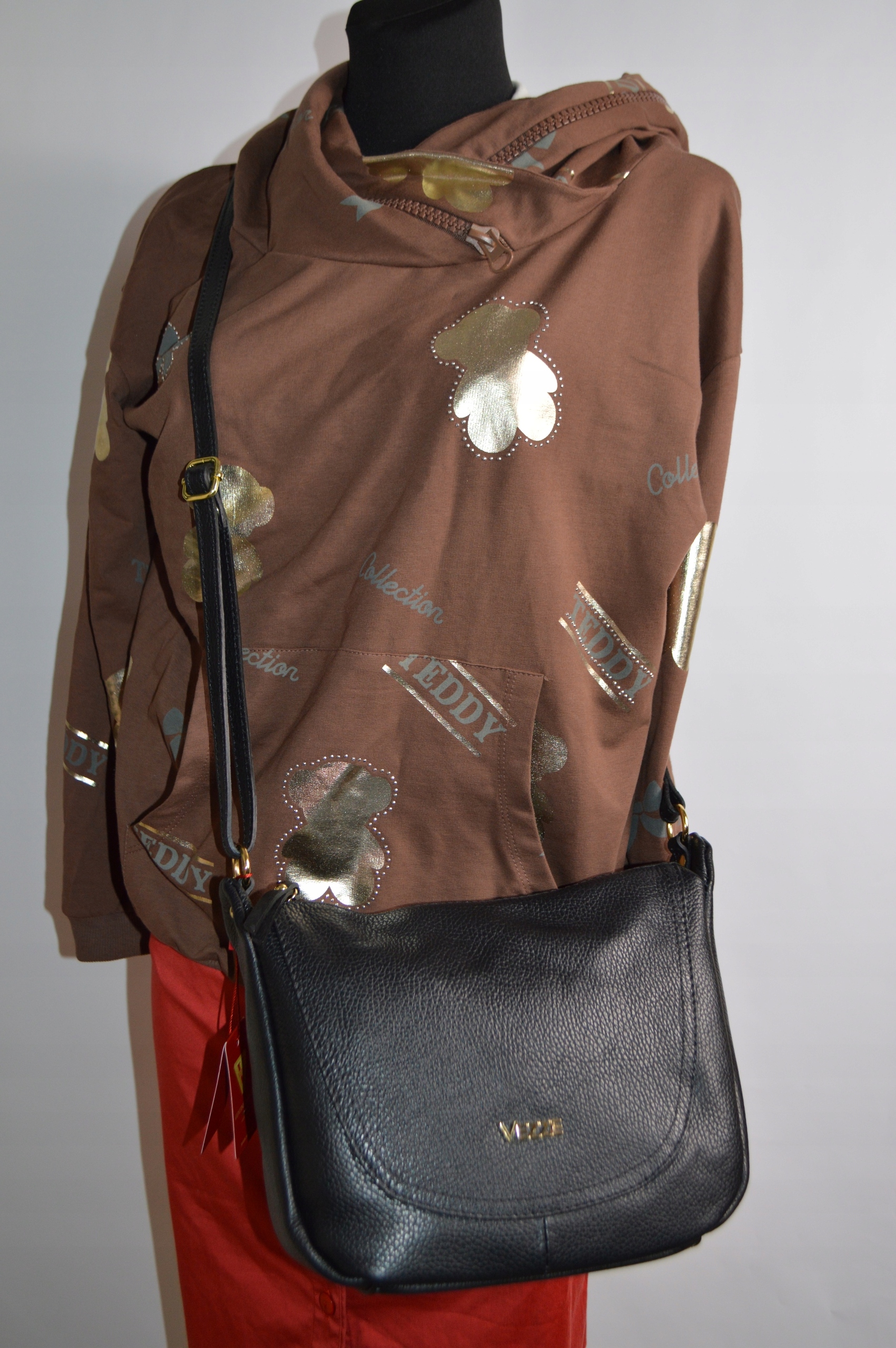 TOREBKA DAMSKA SKÓRA NATURALNA Listonoszka VEZZE Styl miejski