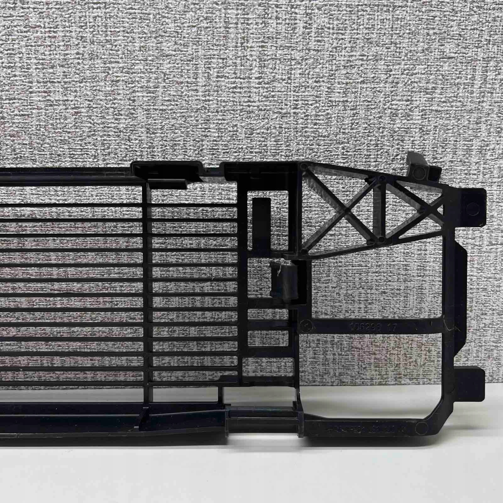 BMW X3 G01 X4 G02 frame grid cover radiator 8472305