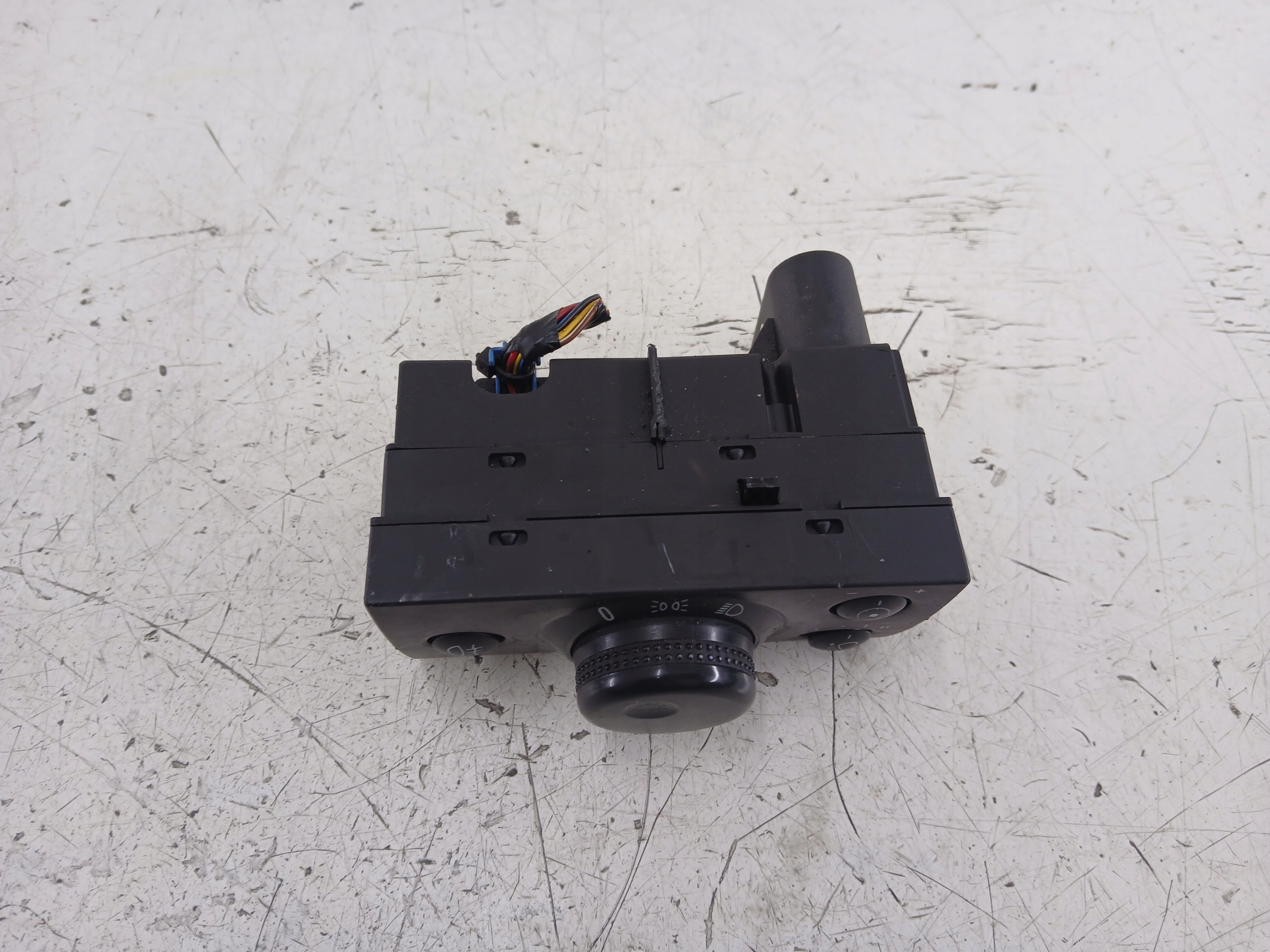 OPEL VECTRA C Interrupteur commande phares feux 9185884
