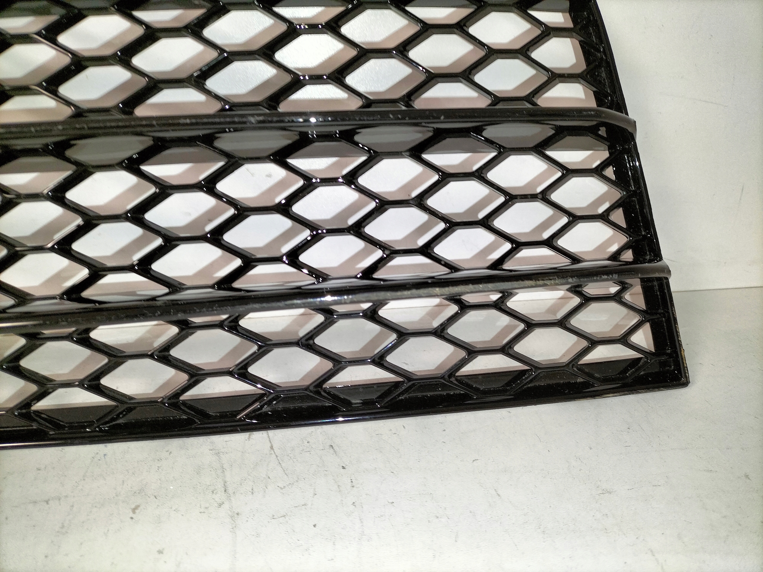 grille grid of a bumper front left AUDI TT RS 8J 06-14
