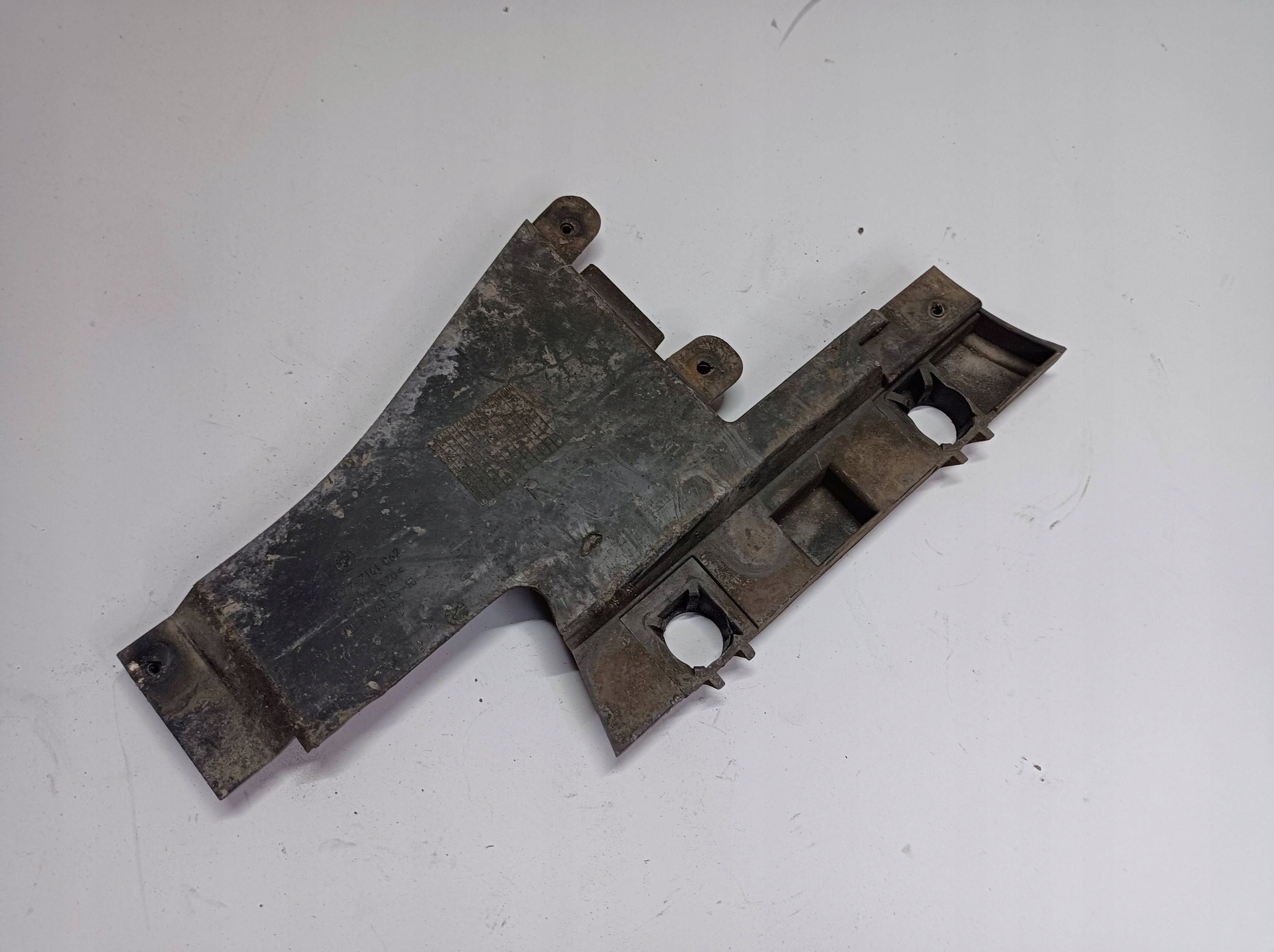 cover chassis rear right BMW 1 E81 E87 7141862