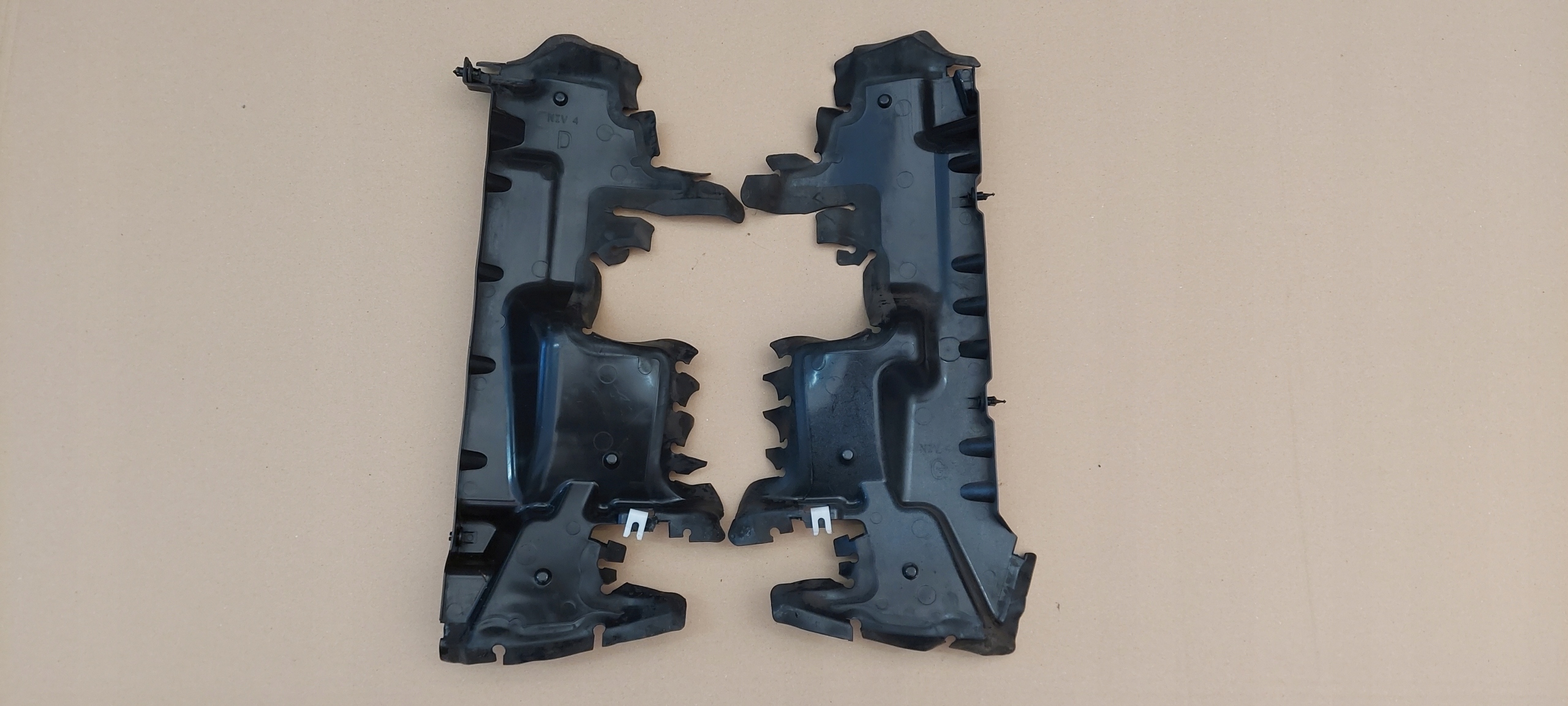 Lenkrad luft CITROEN C4 DS4 II B7 10-18 9687421680 9687421780