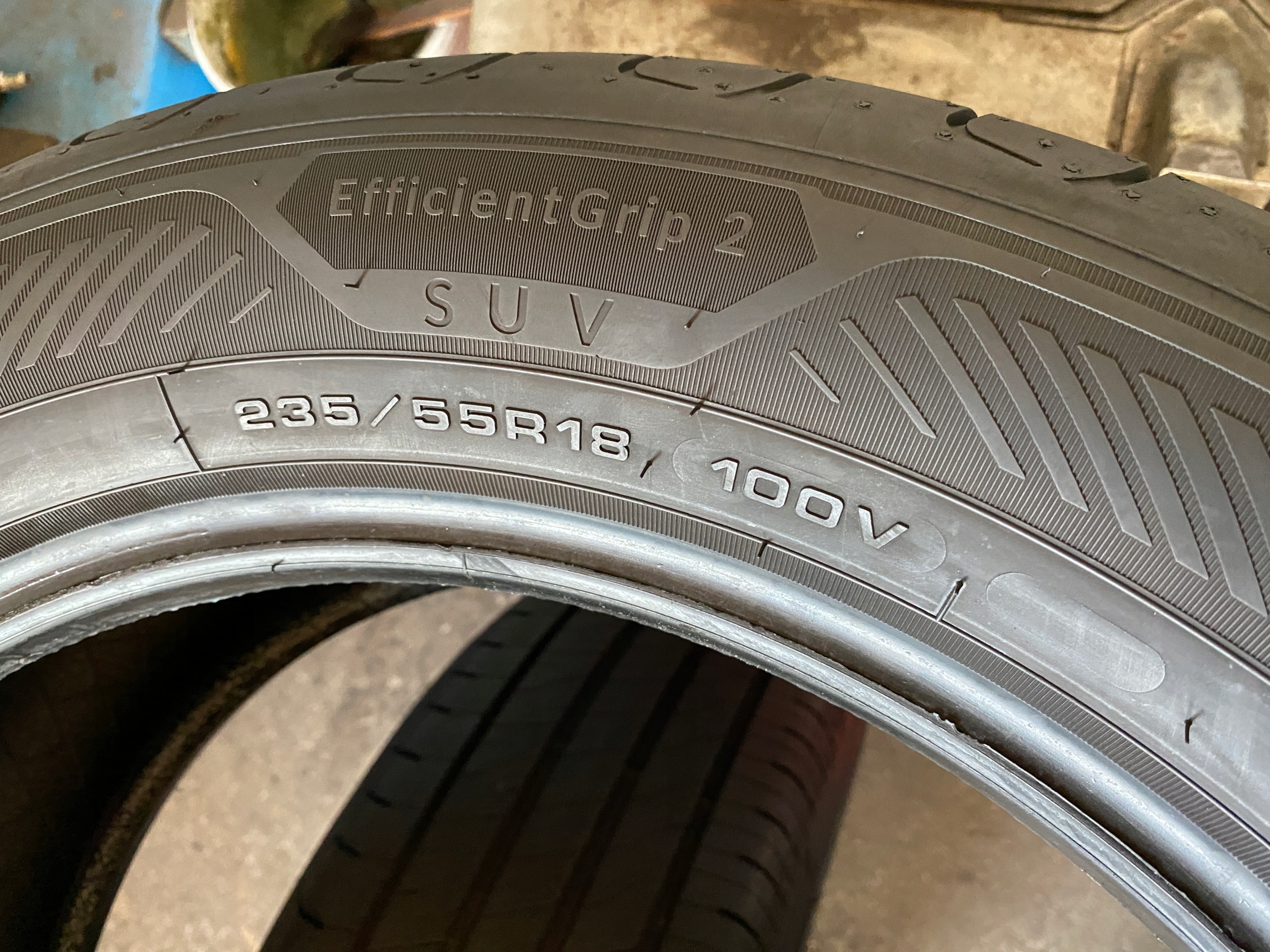 2 tyres summer 235/55R18 Goodyear EfficientGrip 2 SUV as new 8mm