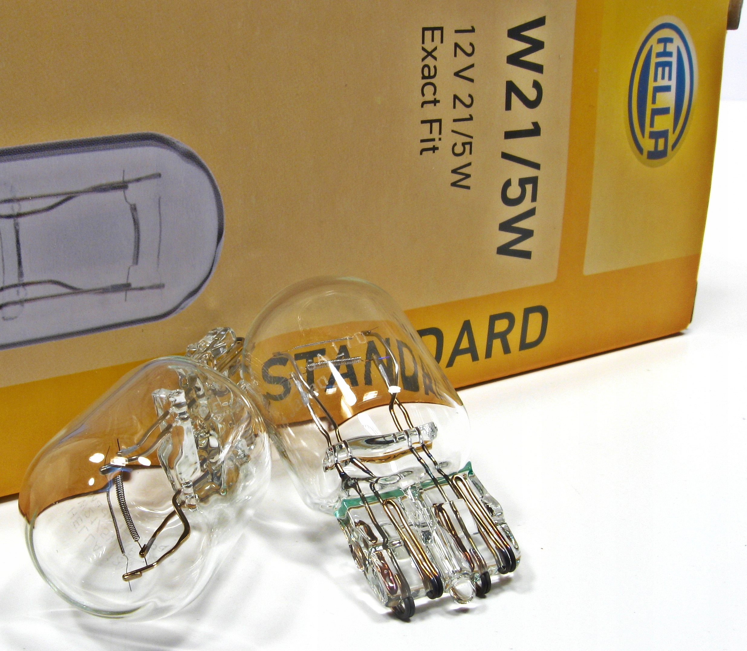 

Żarówka 21/5W 12V W21/5W Hella