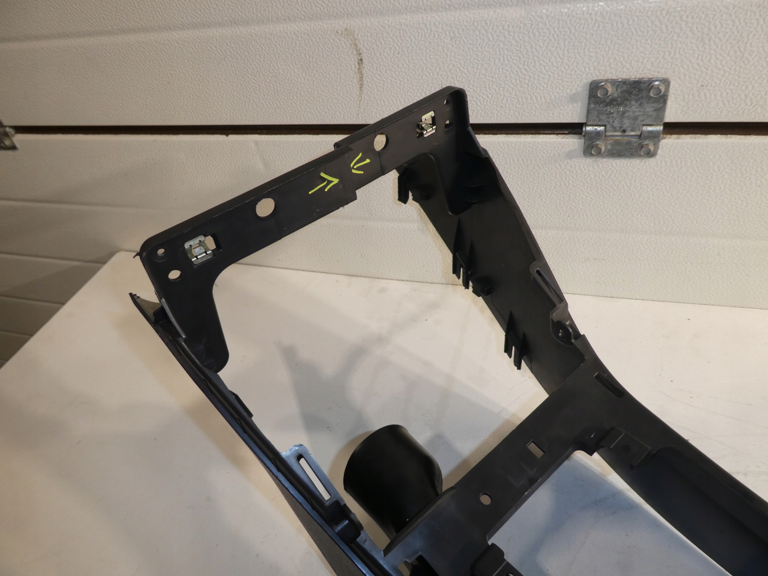 TUNEL armrest VW TIGUAN plus 5NO864251B