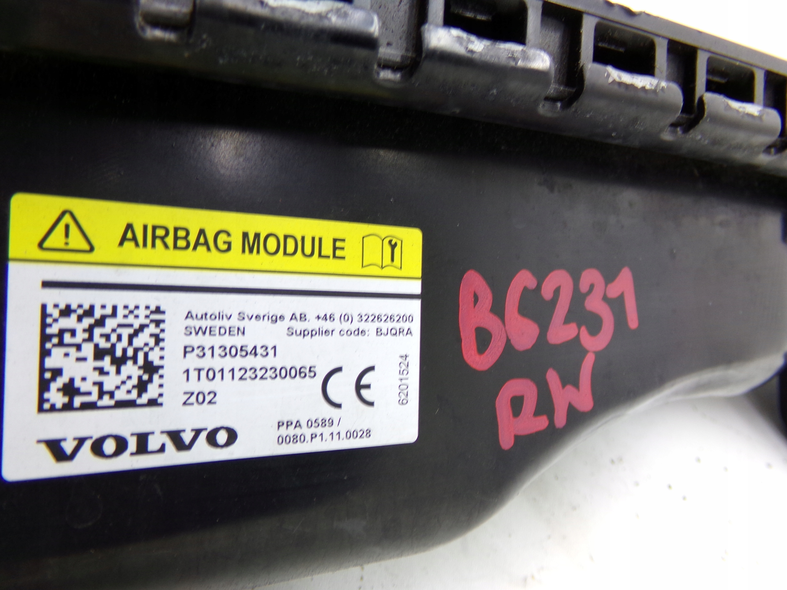 подушка безопасности подушки volvo V40 II CC 31305431