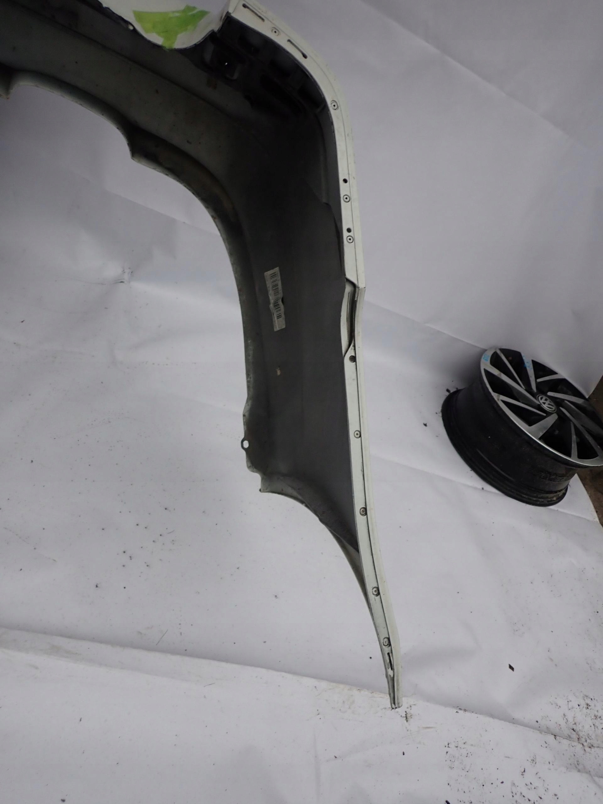 BMW 5 E61 KOMBI LIFT 07- bumper rear part rear PDC