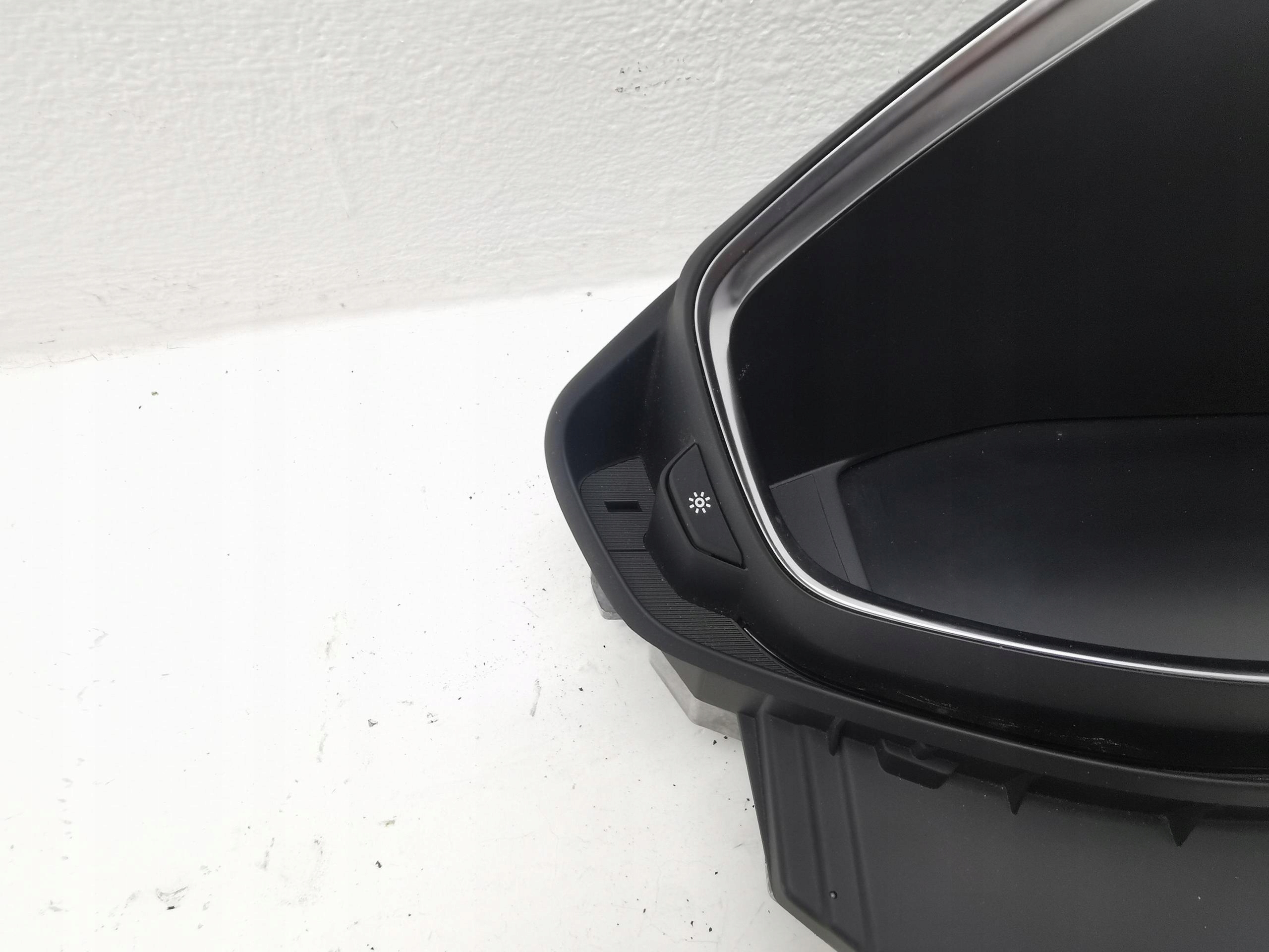dials dials PEUGEOT 5008 II LIFT 9845244980