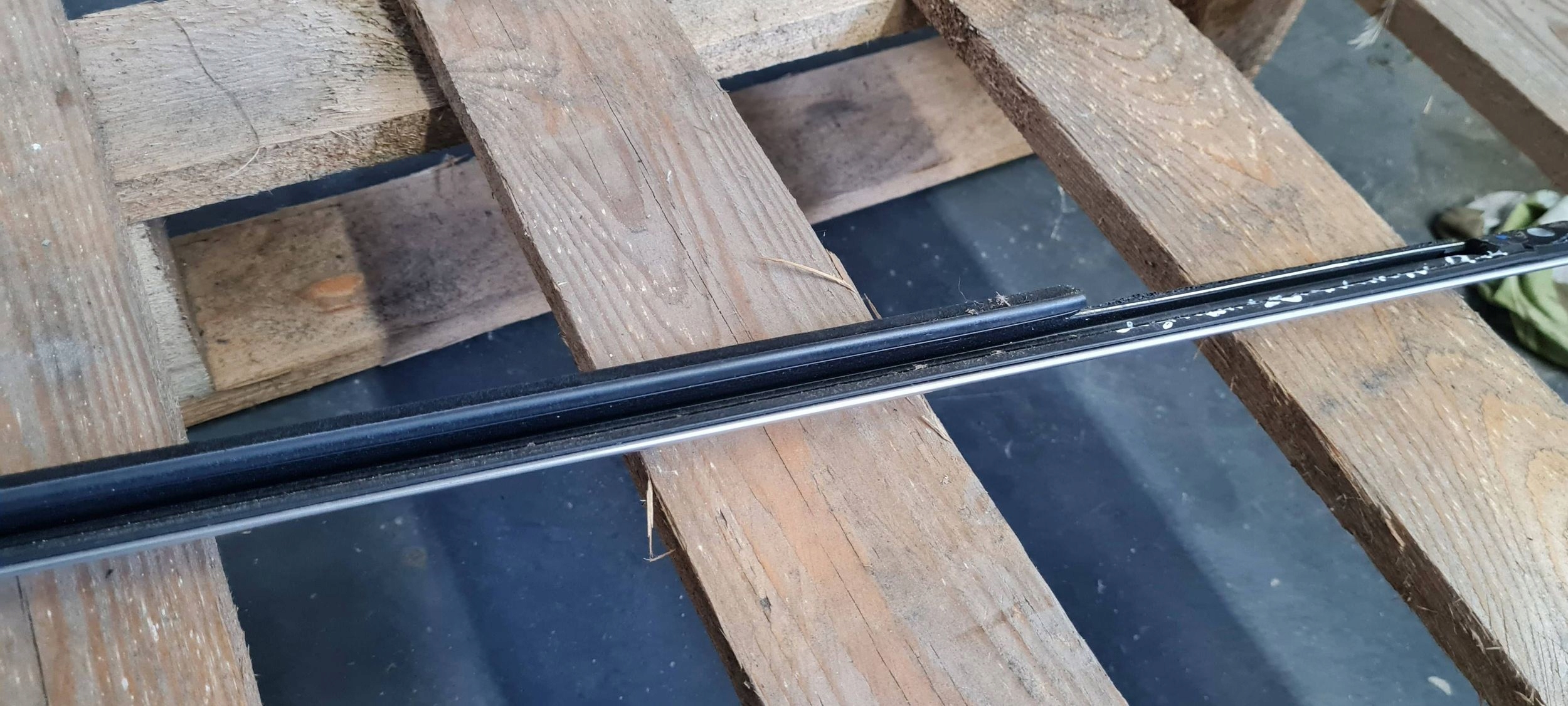 Chrysler Pacifica 2022 moulding door ZGARNAJACA windows right right rear part CHROM
