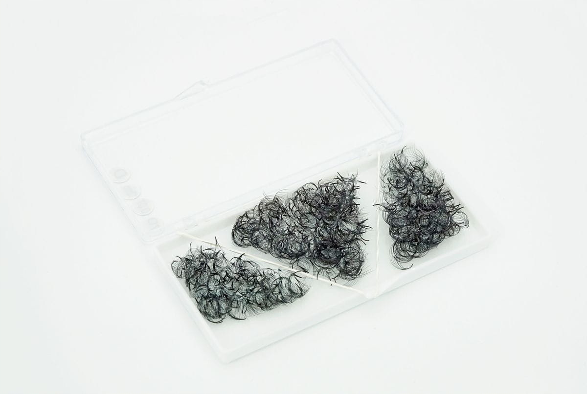 WACHLARZYKI RZĘSY KĘPKI 6D-0,07-C-950 SZT #610-09 Marka Lyn Cosmetics