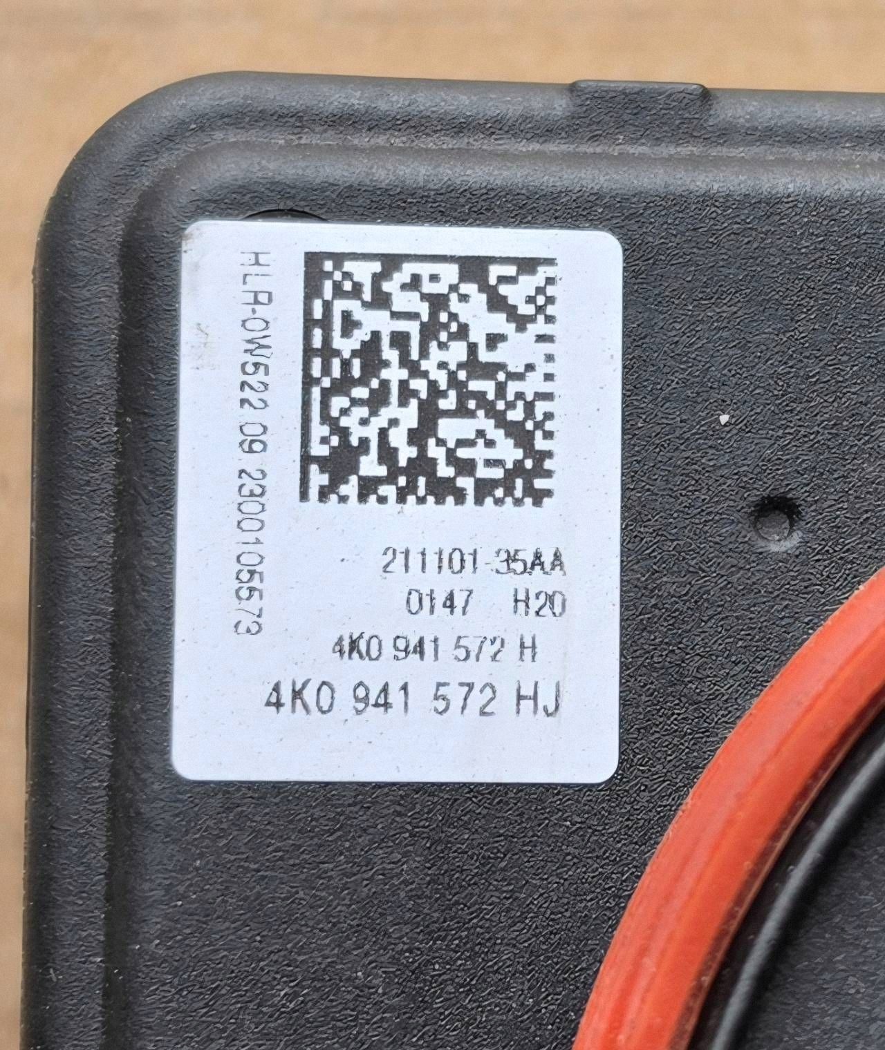 Audi A4 S4 B9 8W po liftingu 4K0941572HJ control unit LED reflektora