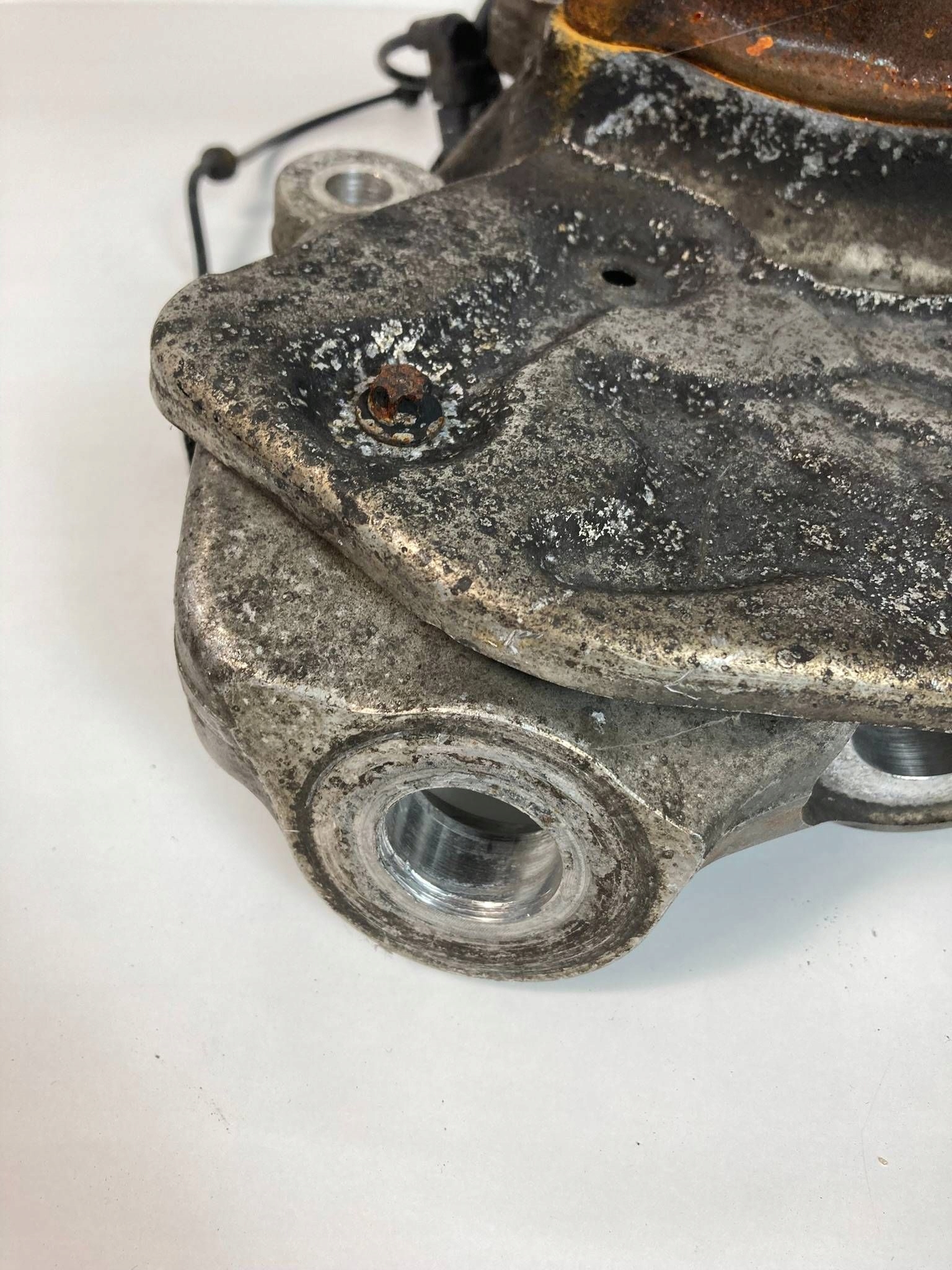 MERCEDES W213 AMG E43 swing right front A2053326600