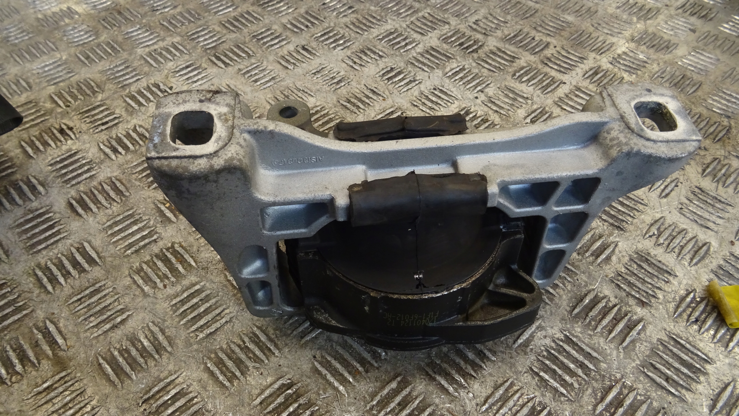 holder engine mount FORD KUGA MK2 F1F1-6F012-AC