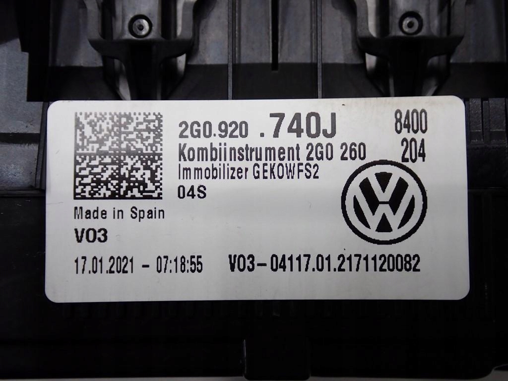 спидометр часы европа vw POLO 1.0 2G0920740J