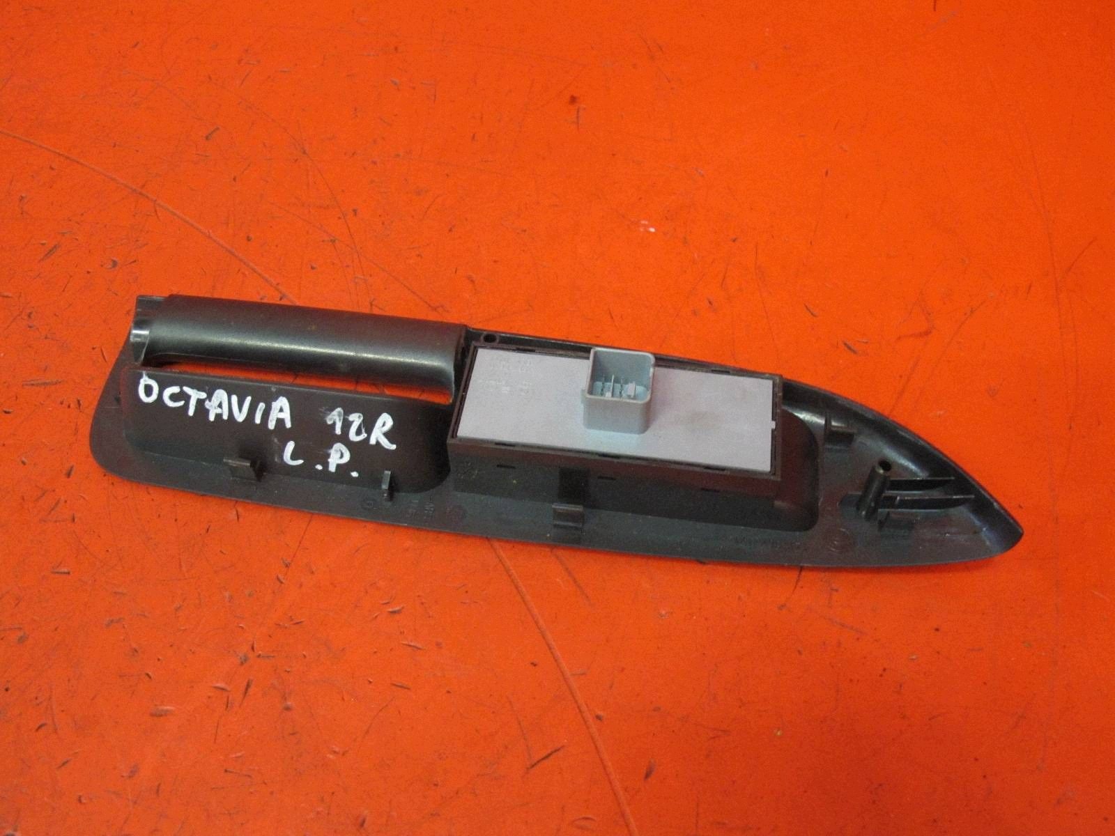 SKODA OCTAVIA 1Z 2 II PANEL window control switch left front front 1Z0959858B