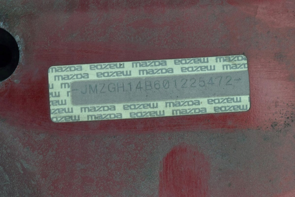 kapota MAZDA 6 II