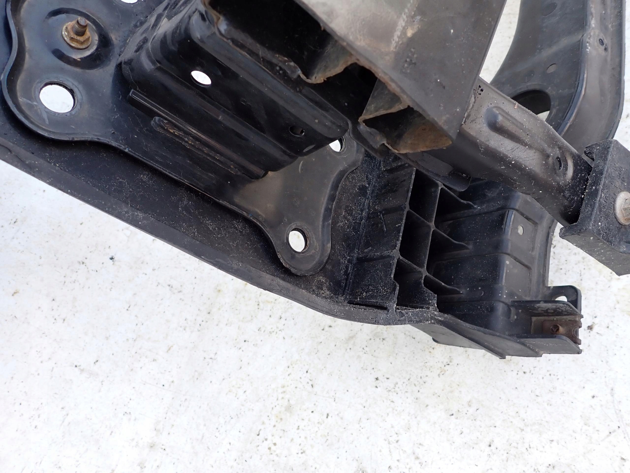 KIA SPORTAGE IV 15- support panel for radiators pillar sider