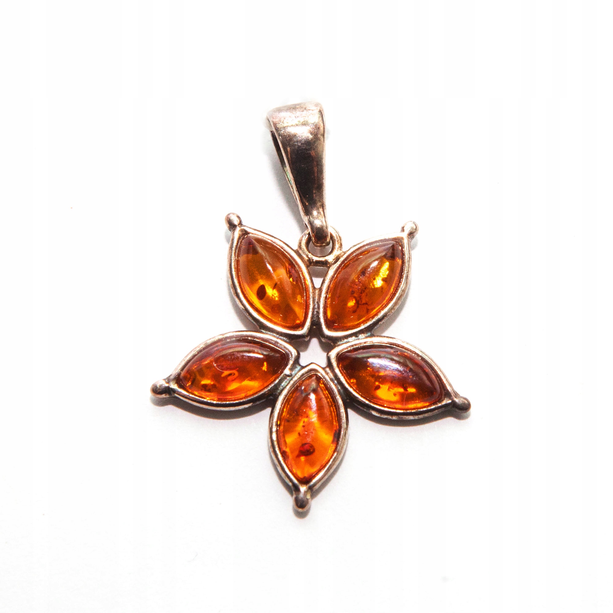 Přívěsek s jantarem květ jantar stříbro 925 amber