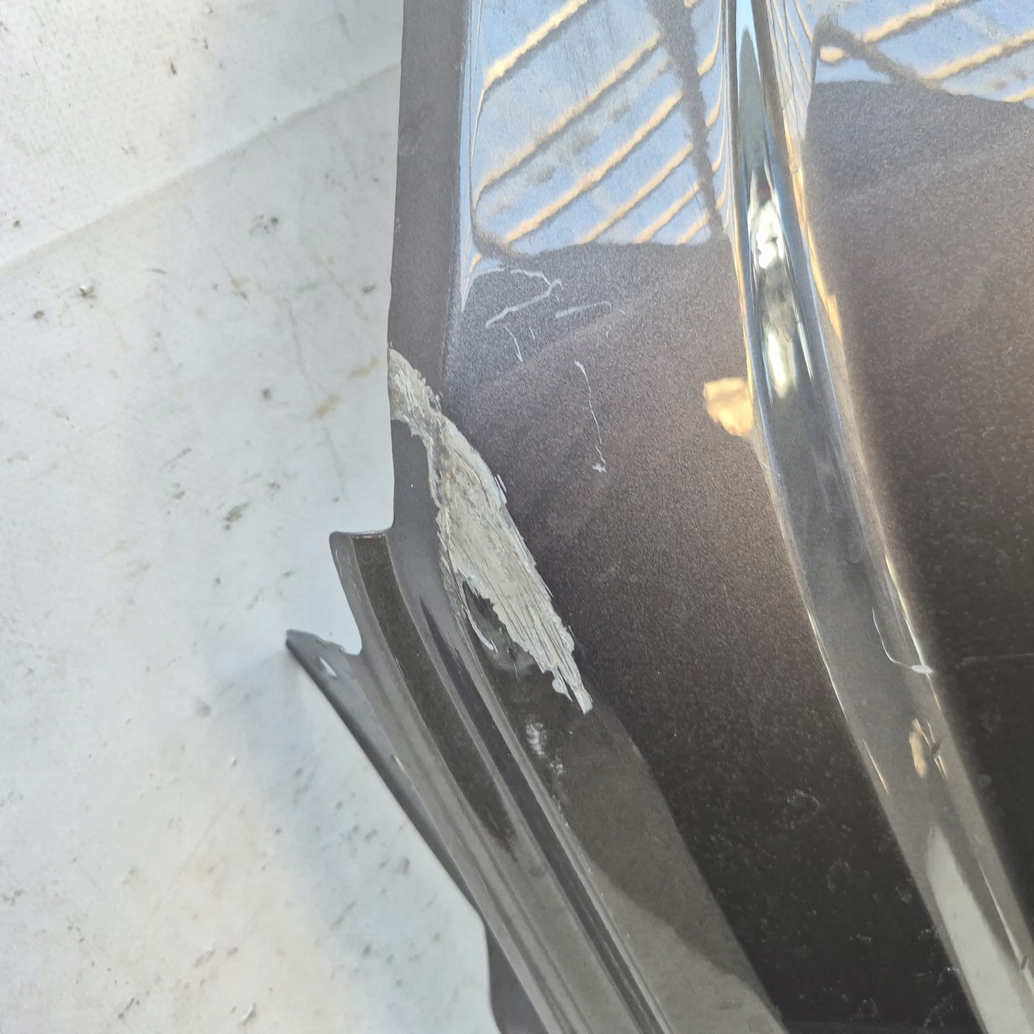 VW AMAROK II 2 2HJ 22- fender right front front