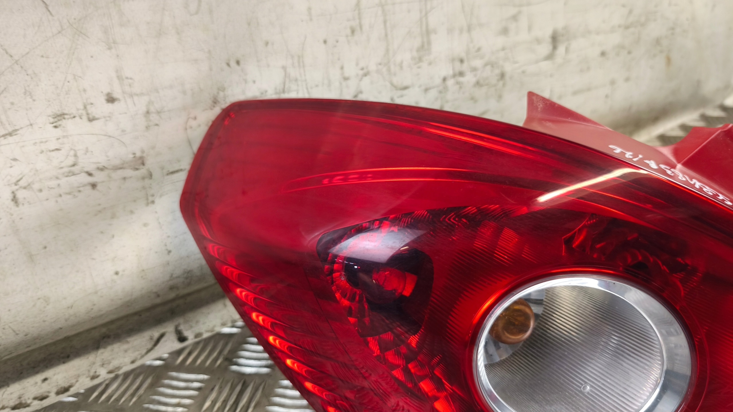 light left rear part OPEL CORSA D