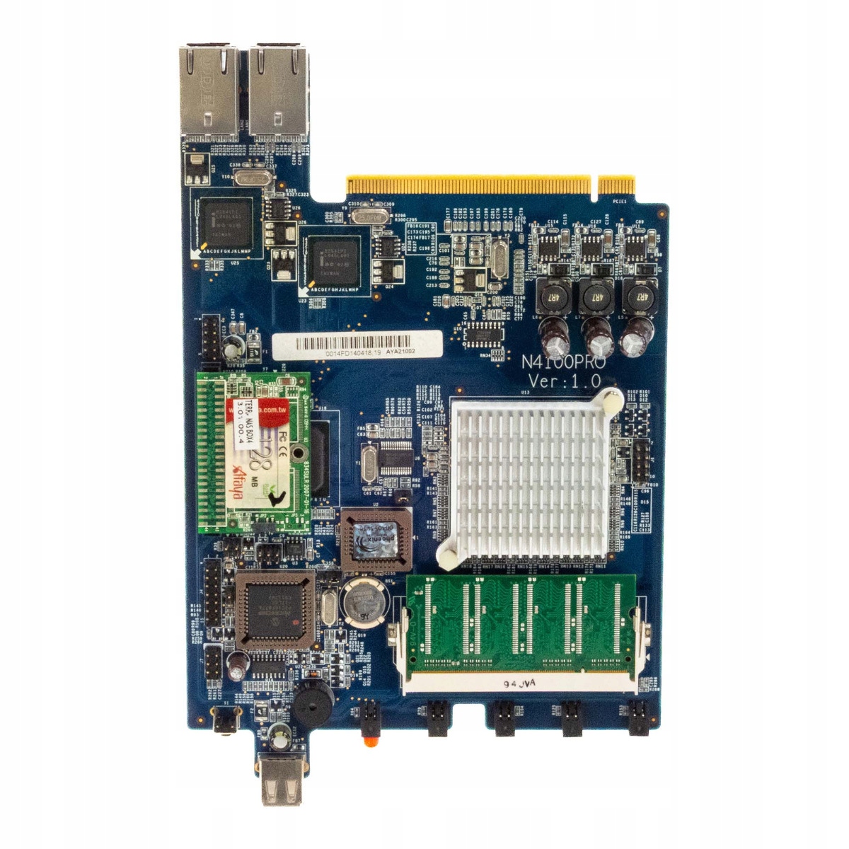 Thecus N4100PRO Verze: 1.0 Amd Geode LX800 128MB Flash 256MB DDR400