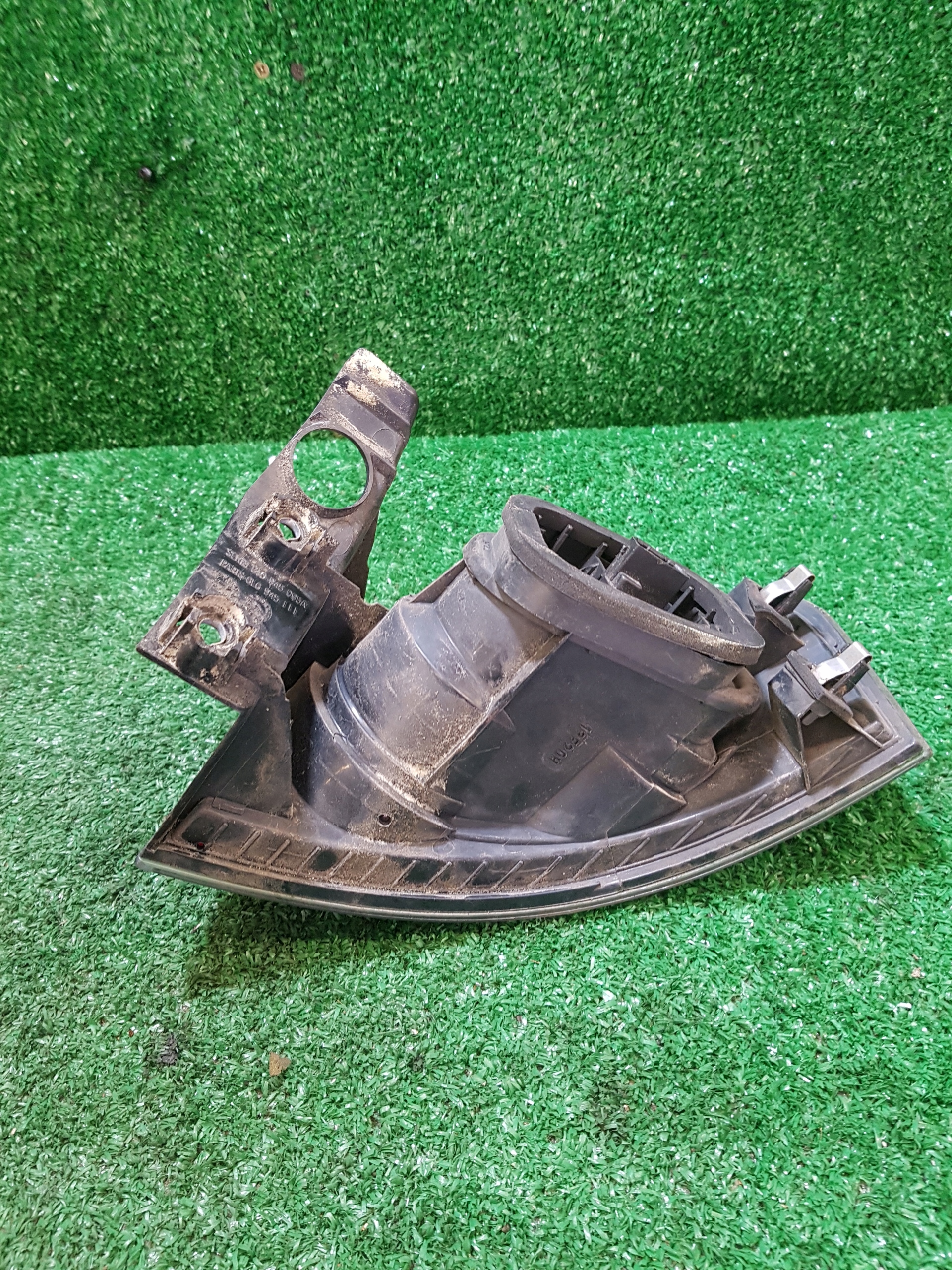 light left rear SEAT IBIZA 3 6L6945095A 6L6945111