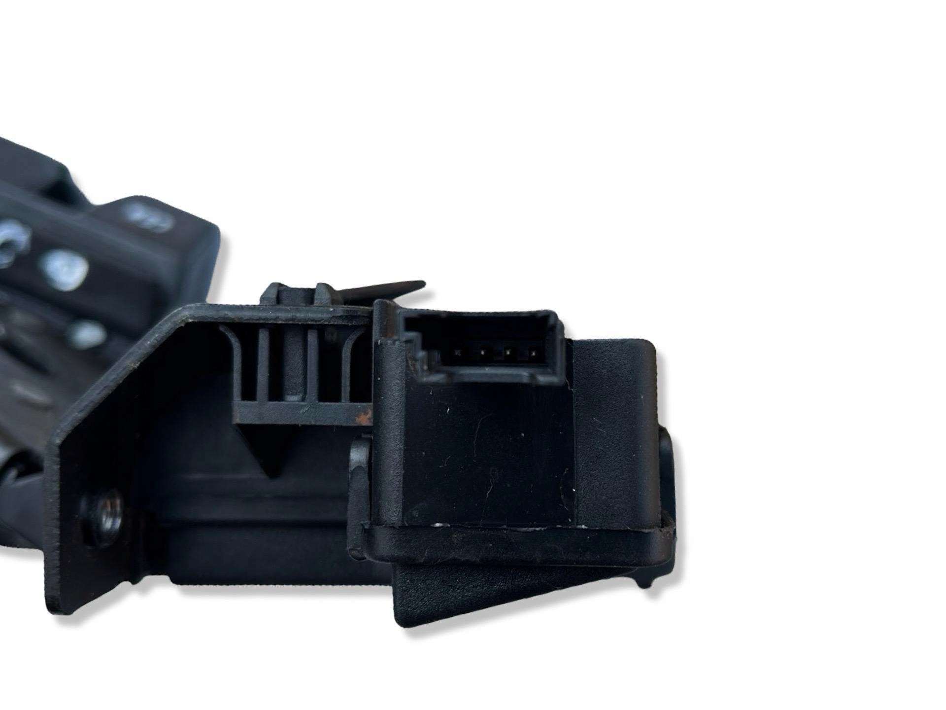 lock bonnet boot BMW 1 E87 2007 8196401
