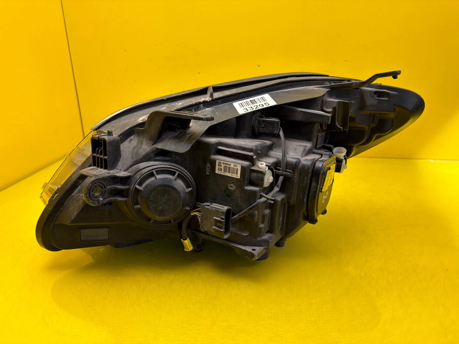 light right Opel Mokka A 12- Xenon 95386946