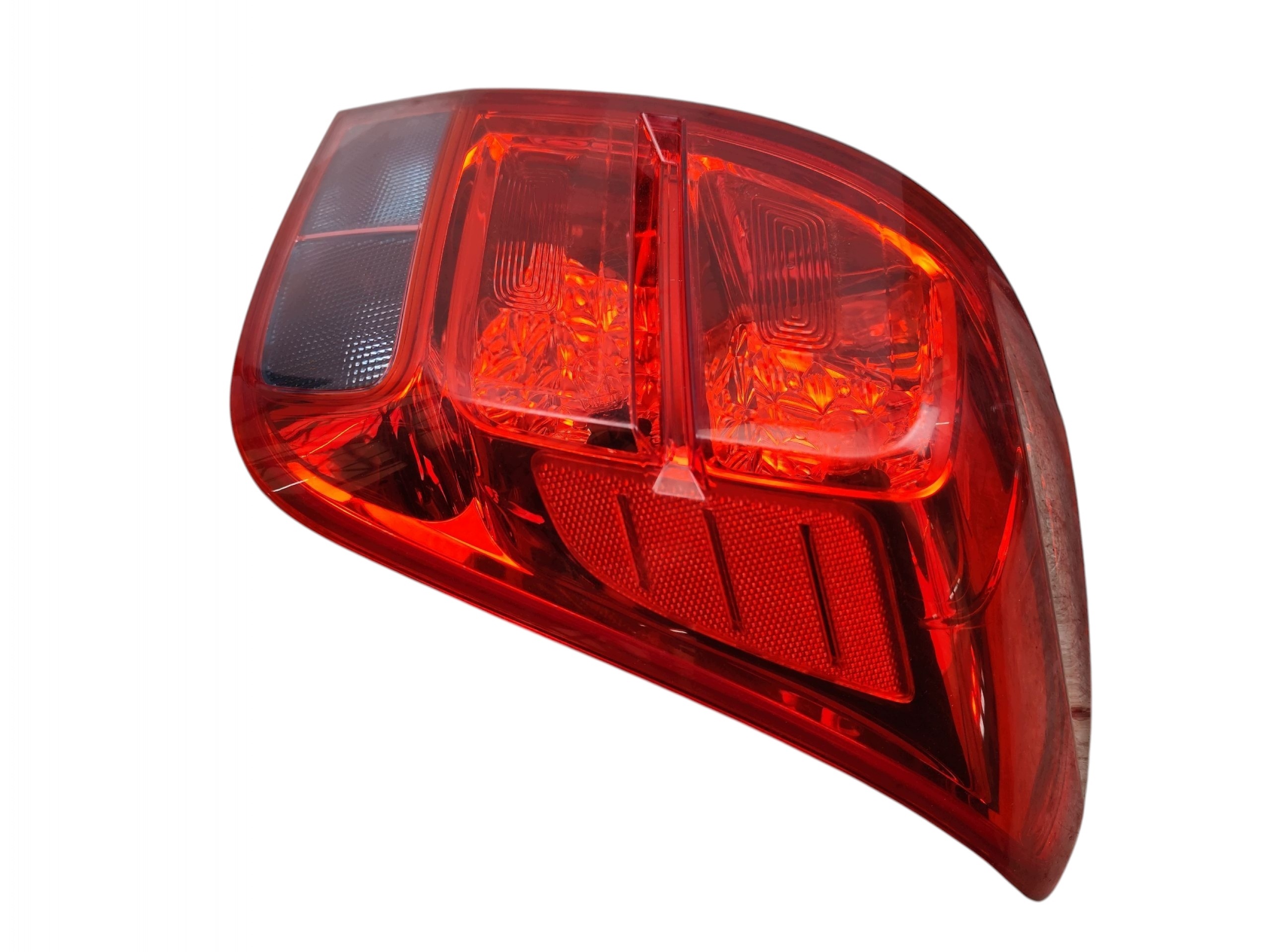 light right right rear part CHEVROLET TRAX and (2012-2016) EUROPA