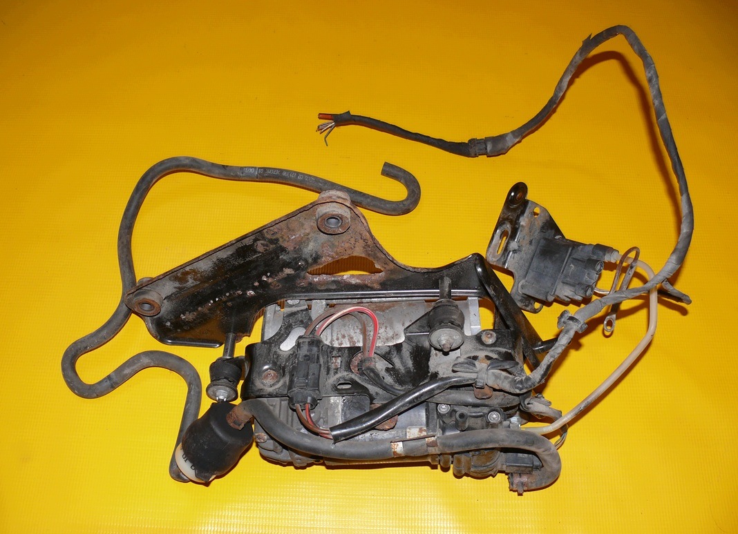compressor; pump springing MERCEDES E-KLASA IV 4 W212 09-13r. A2123200404
