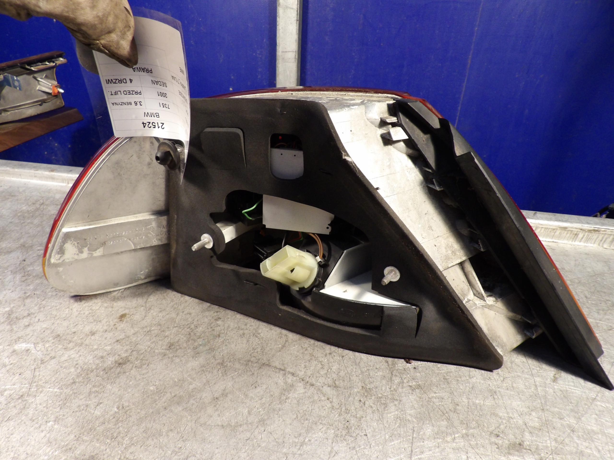 BMW 7 E65 light rear right 83796889 sedan
