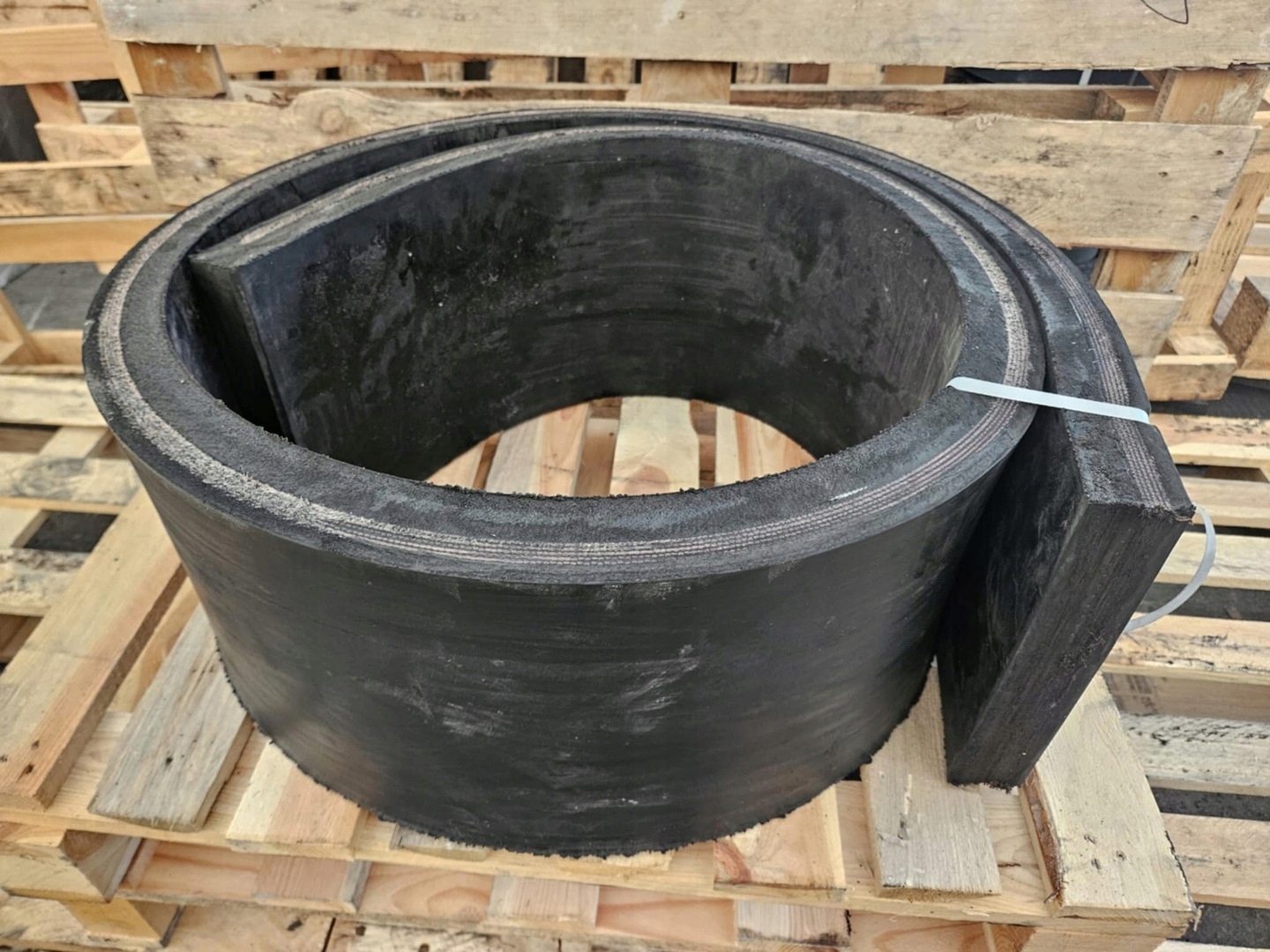 Guma na pluh radlice 200 cm x 20 cm x 4,5 cm