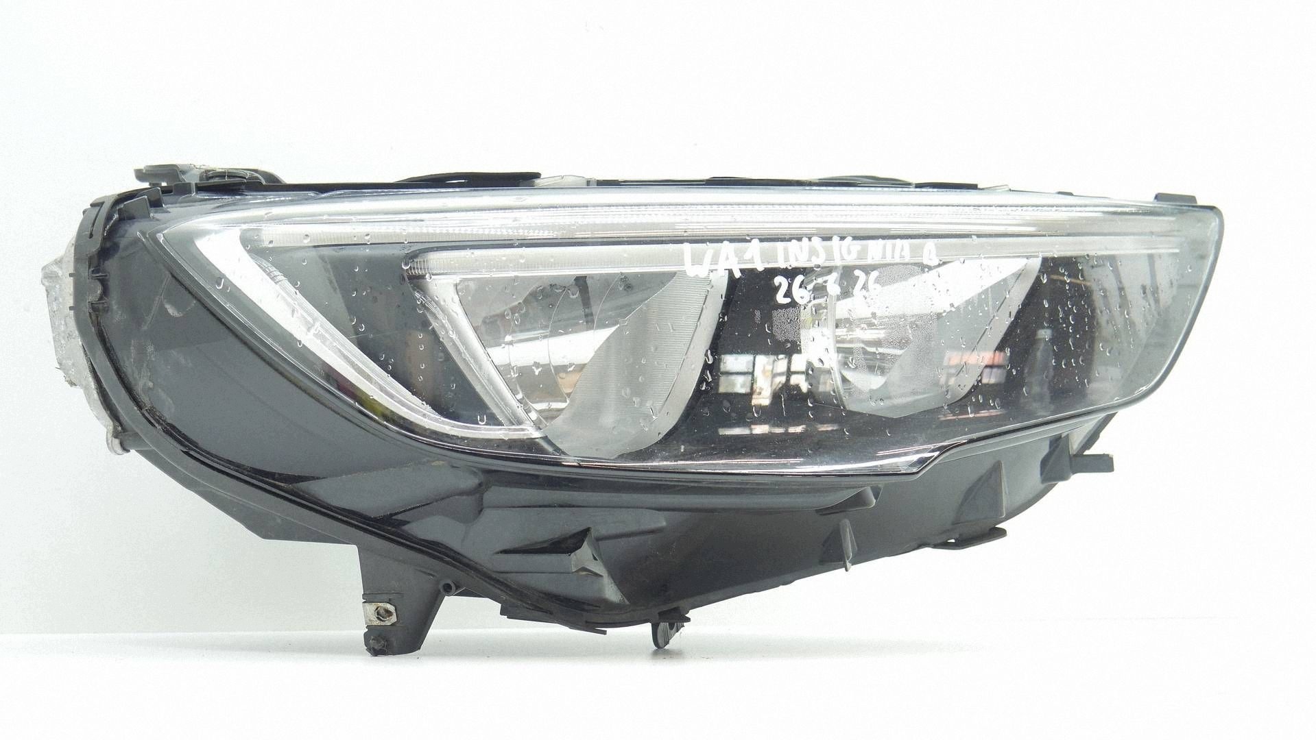 REFLEKTOR light LED right front right front OPEL INSIGNIA II B 13460182