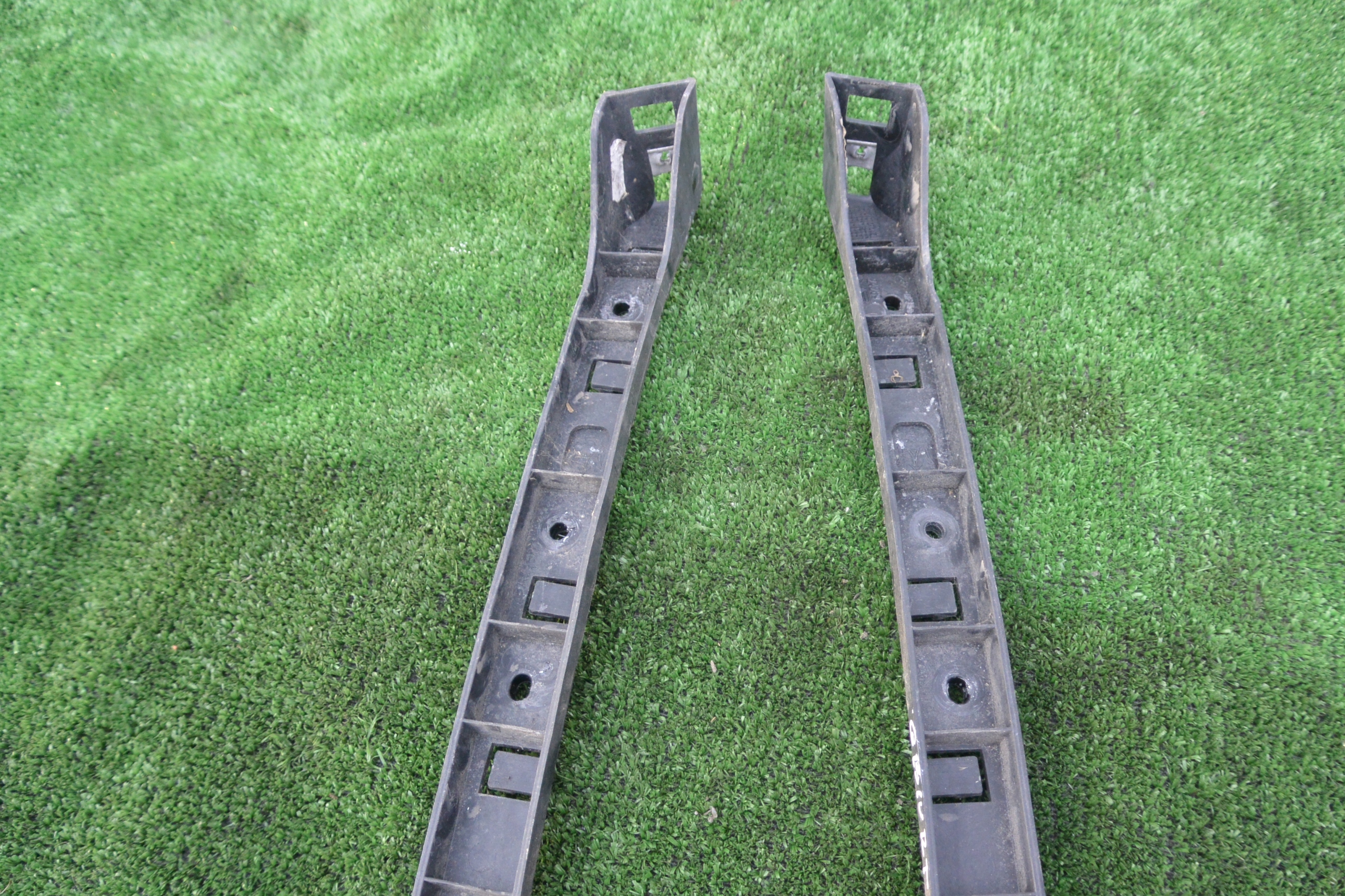 bumper bracket rear part left right MASERATI GHIBLI III
