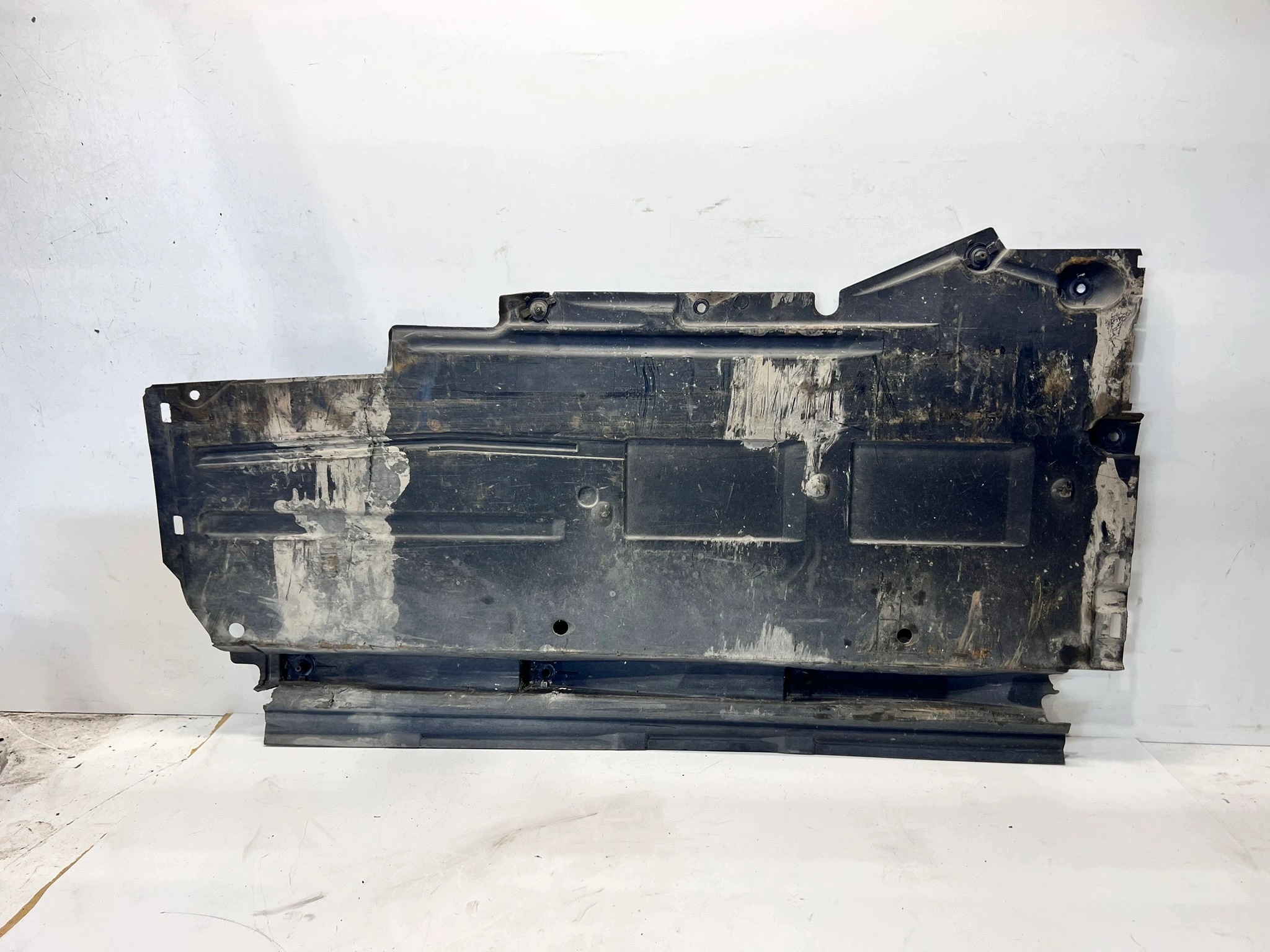 cover chassis right DUZA AUDI A5 8F CABRIO 8F0825208 168/26