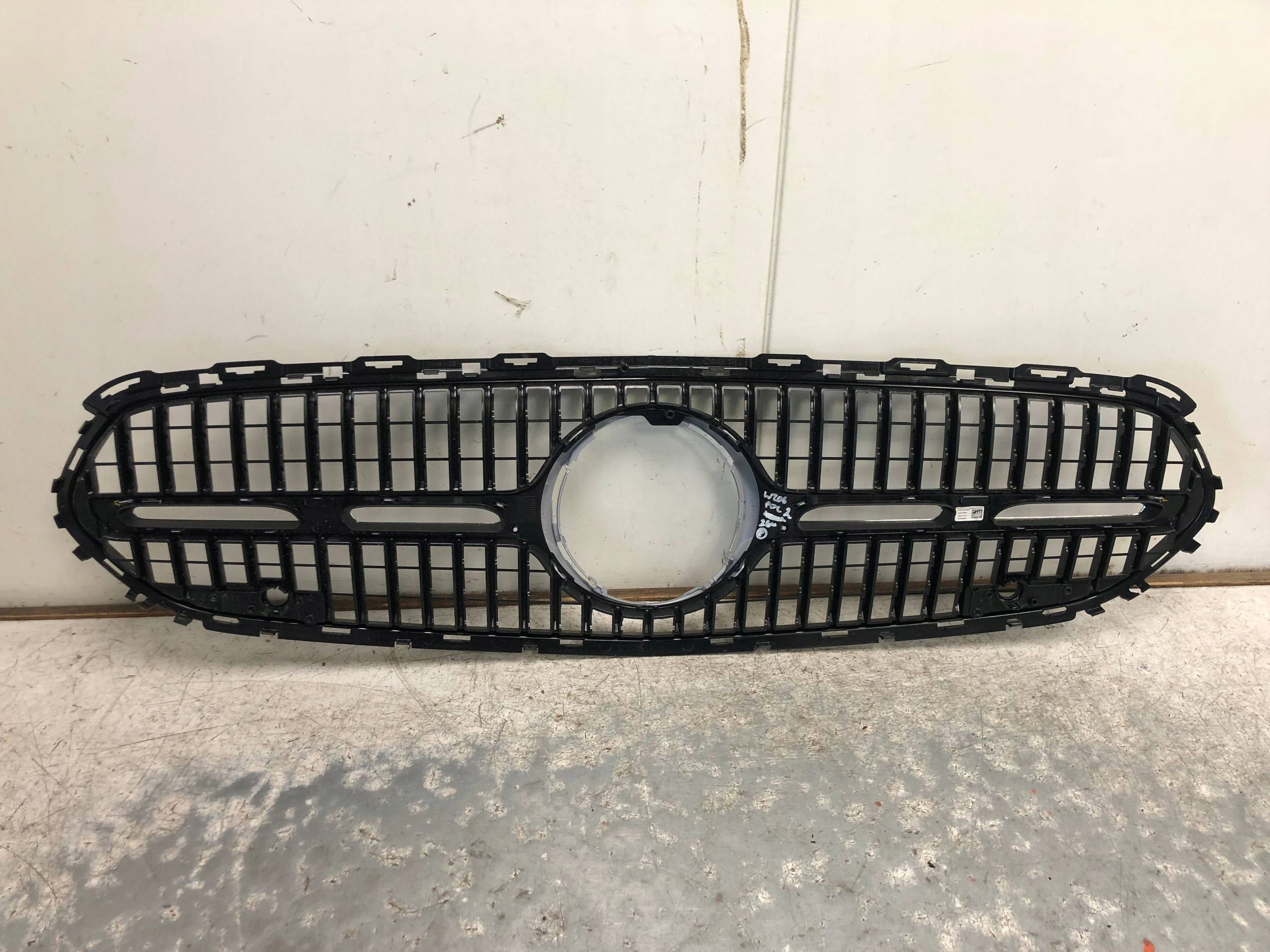 Grill Grill PDC MERCEDES W206 A2068886700