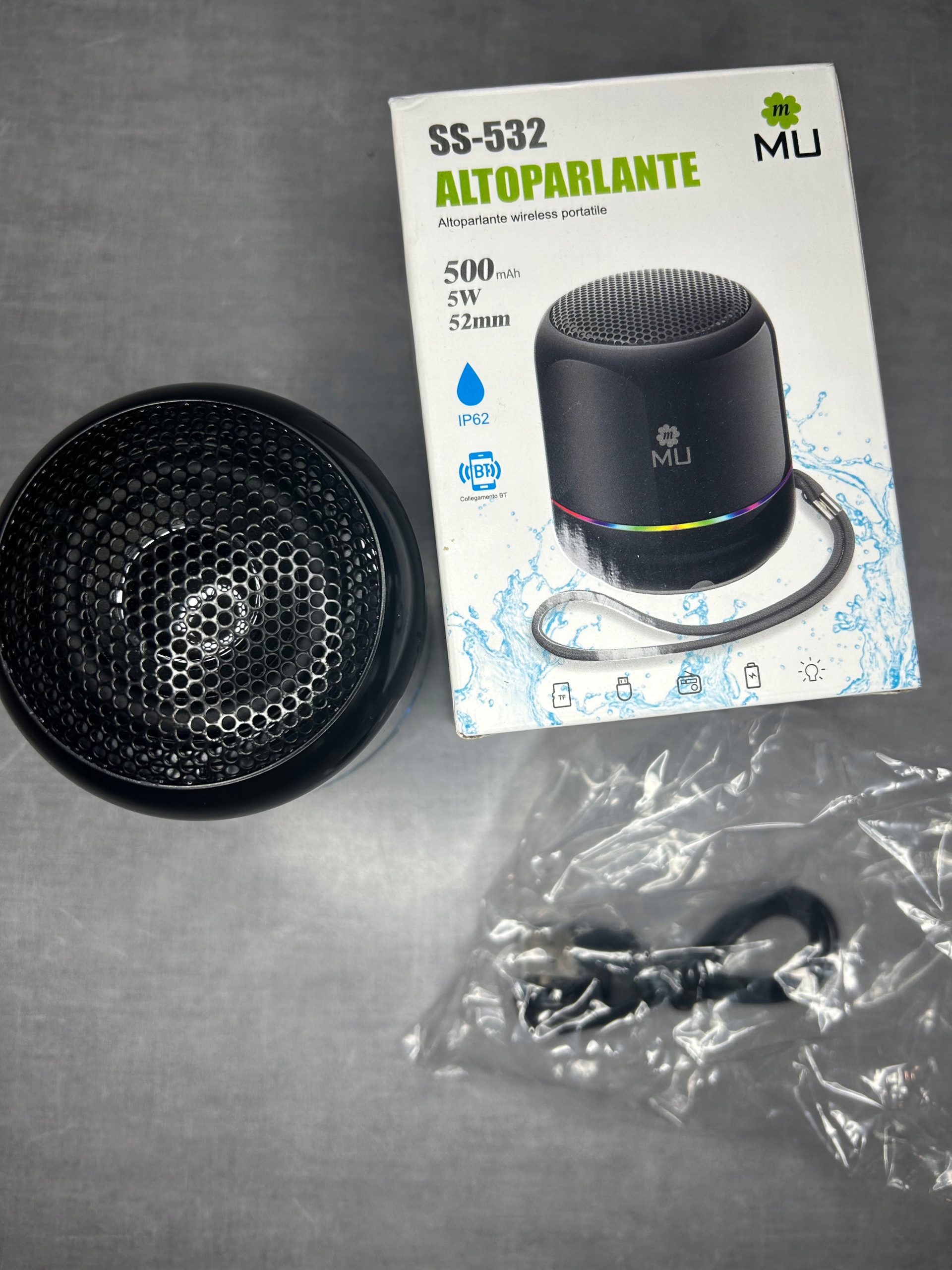 GŁOŚNIK PRZENOŚNY BLUETOOTH CZARNY SS-532 Kolor czarny